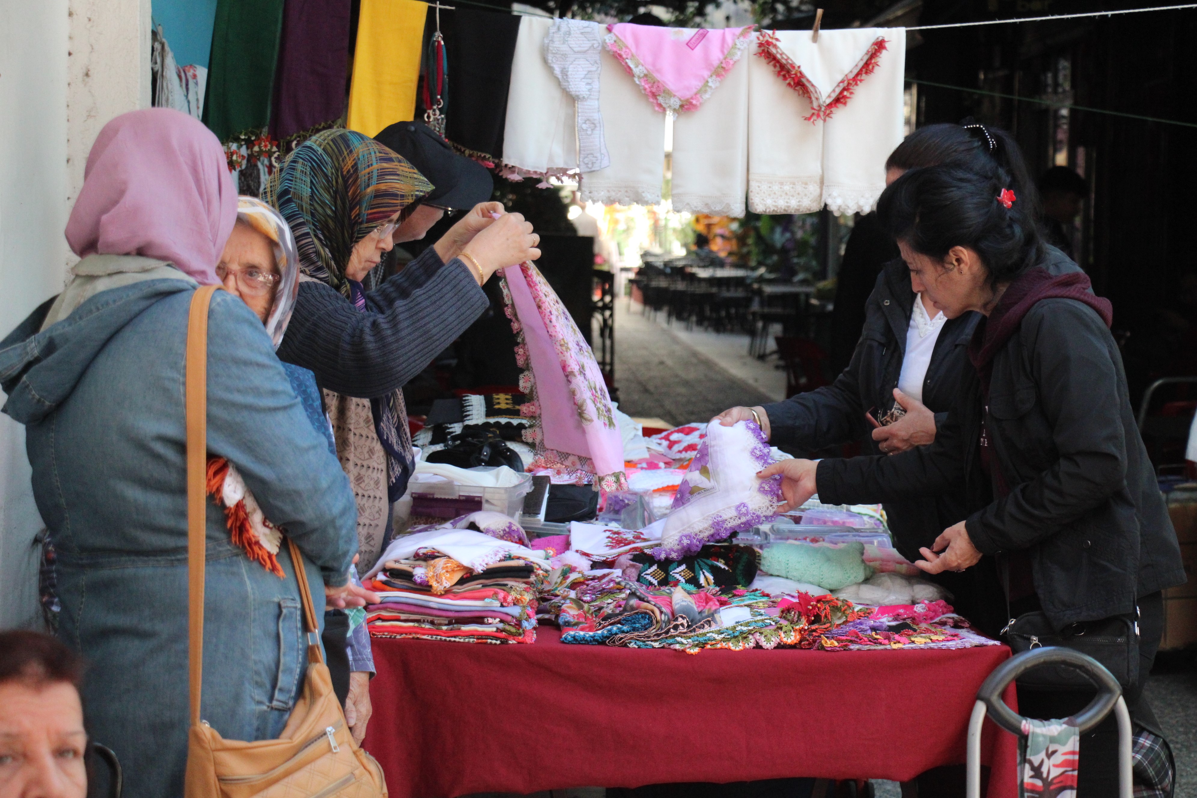 Aydın’da Göz Nuru Ürünler Pazar Tezgahında (9)