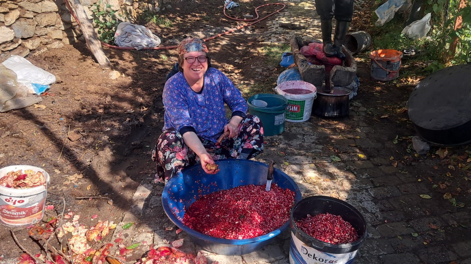 Aydın’da Narlar Geleneksel Yöntemle Ekşiye Dönüşüyor (6)