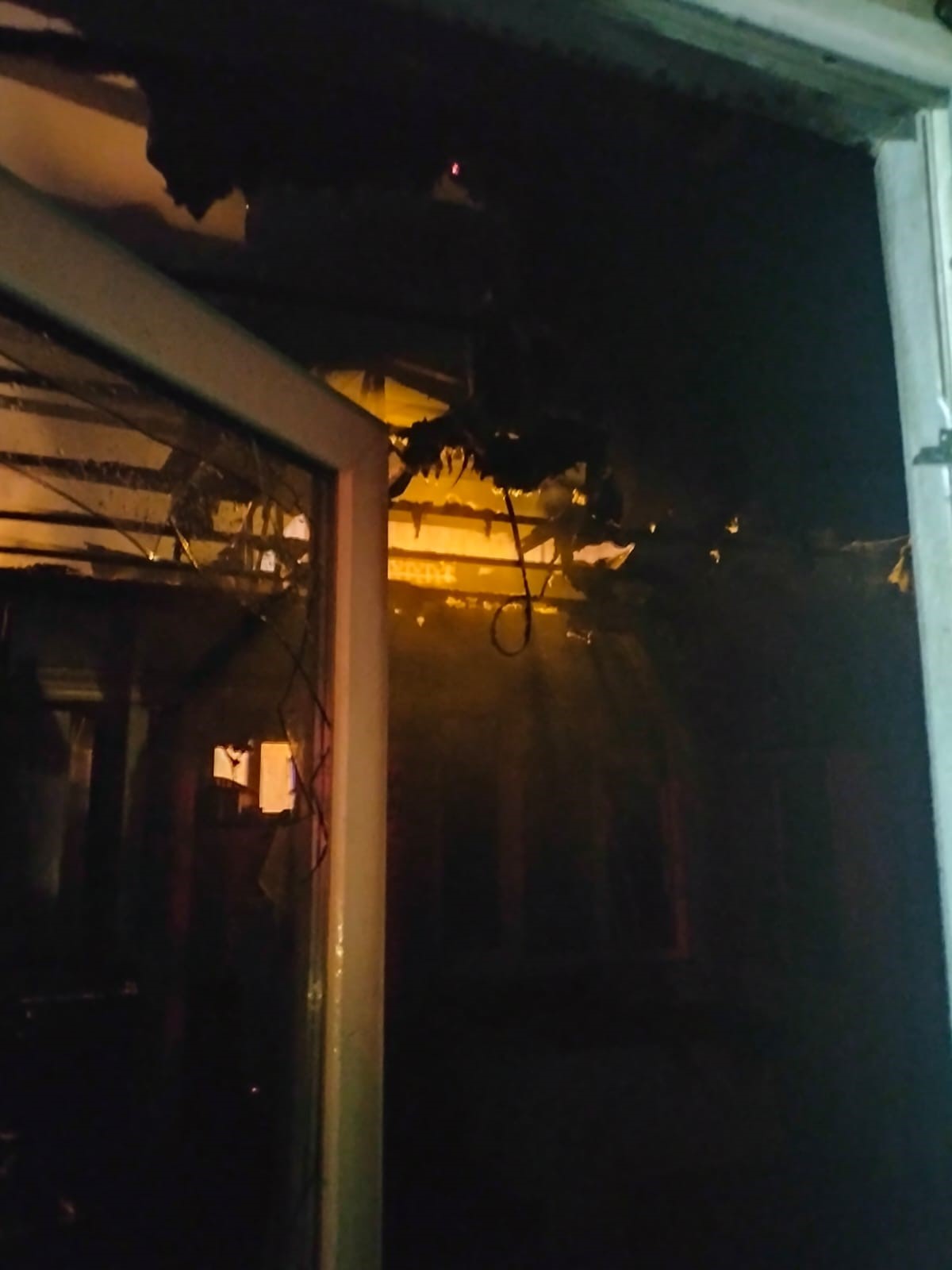 Aydın’da Panik Anları, Okul Kantinini Alevler Sardı (3)