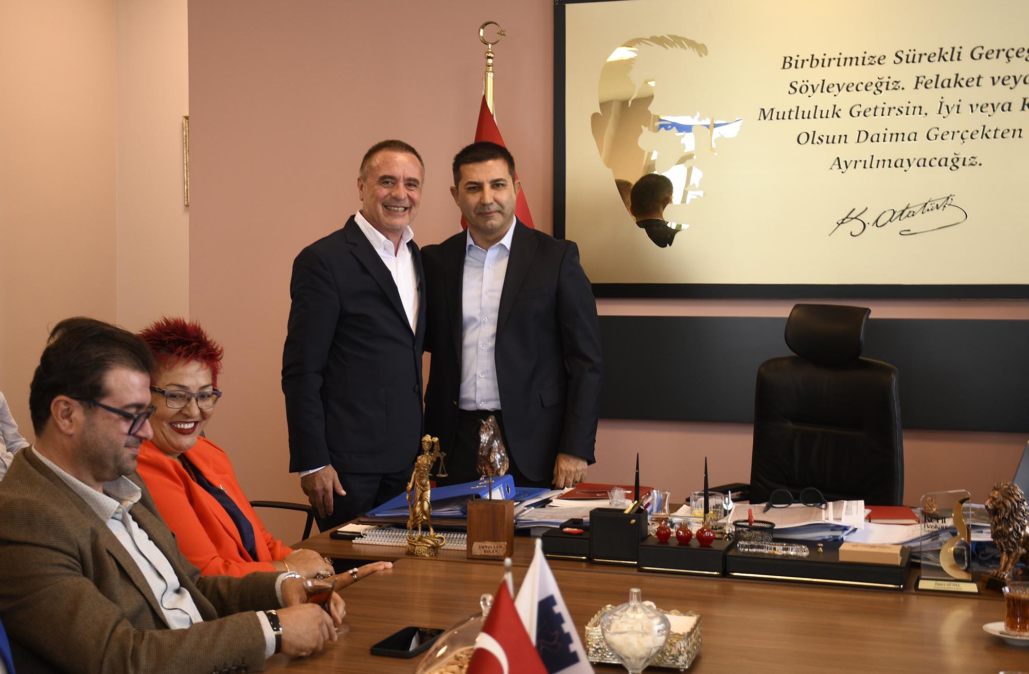 Chp Yeni Yönetim Makam Ziyareti(7)