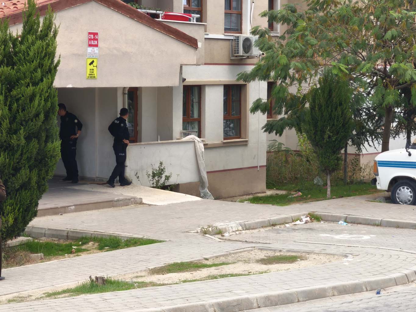 Eşi Ve Kızını Yaralayıp Rehin Aldı (7)-1