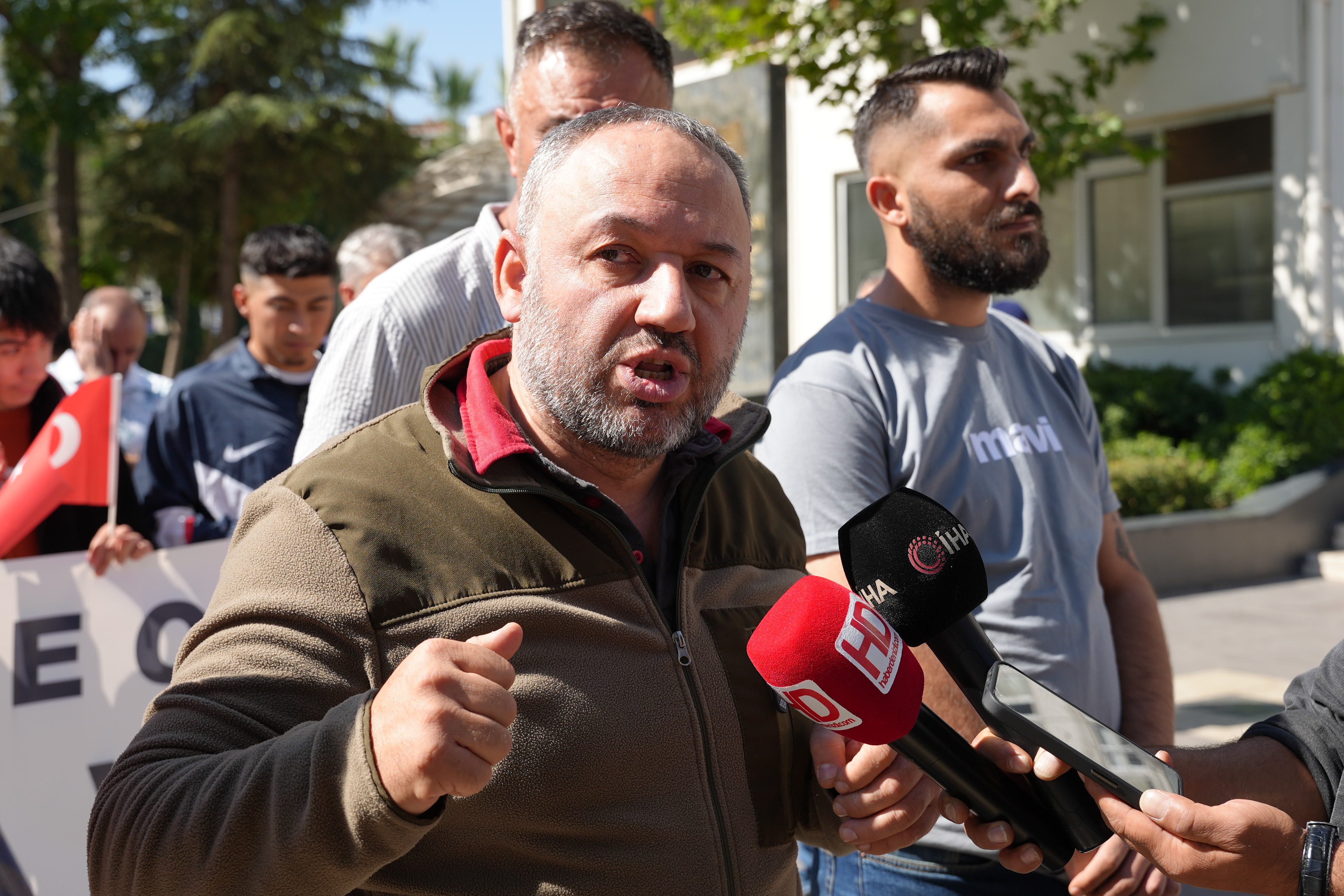 Esnaf Kendi Cenazesini Kaldırdı (7)