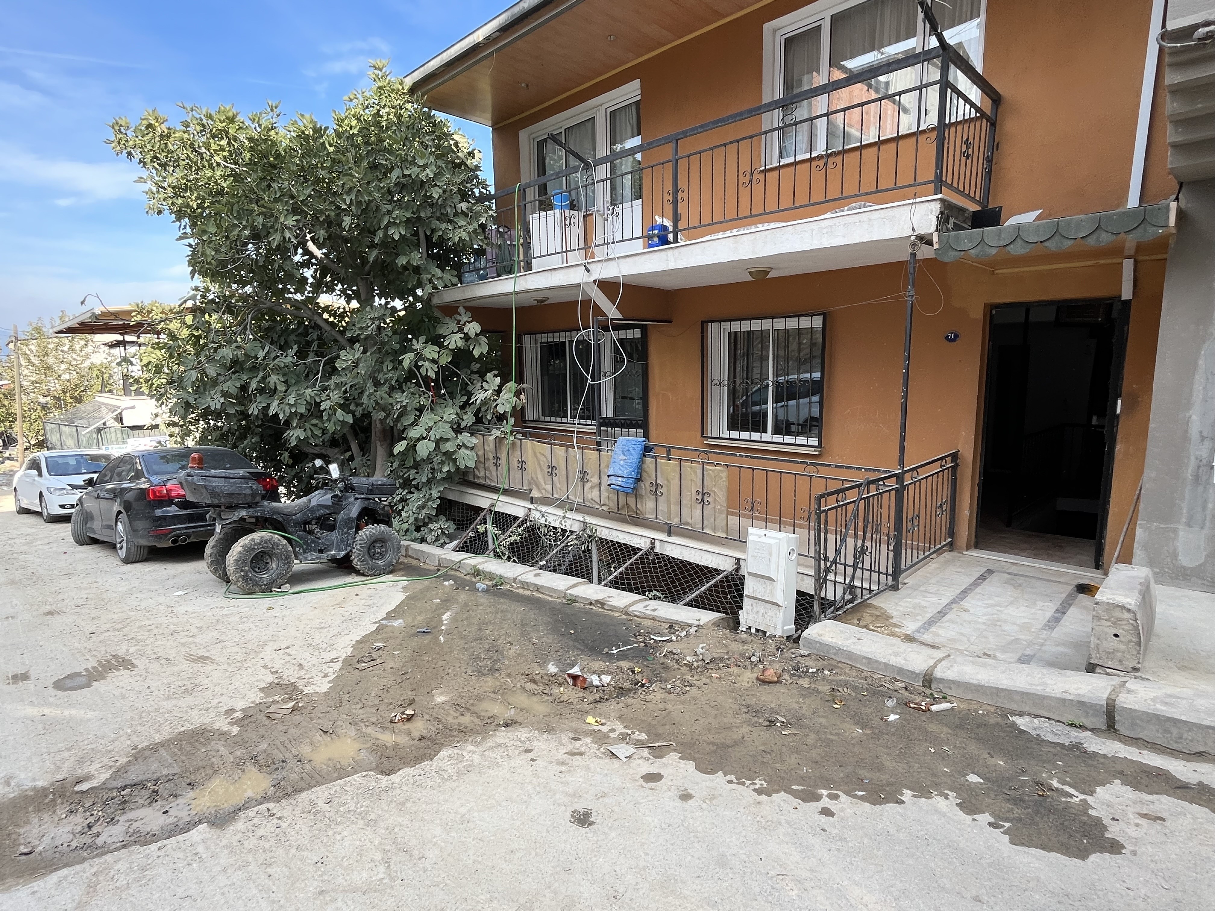 Evleri Su Bastı (3)