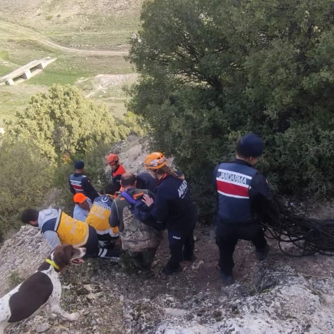 Hayvan Avlamak Için Gitti, Dere Yatağına Düştü (2)