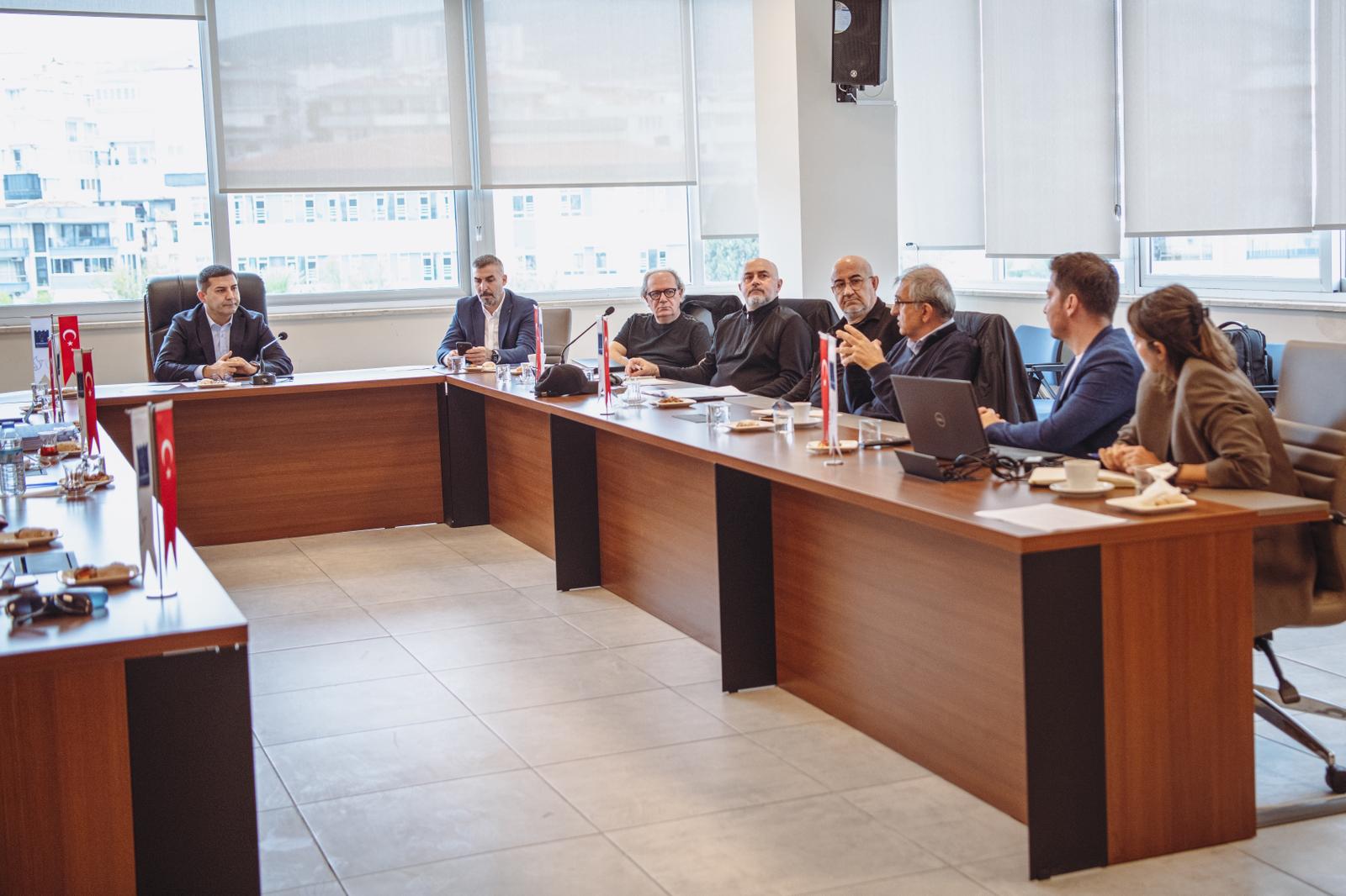 Jüri Toplantisi (5)