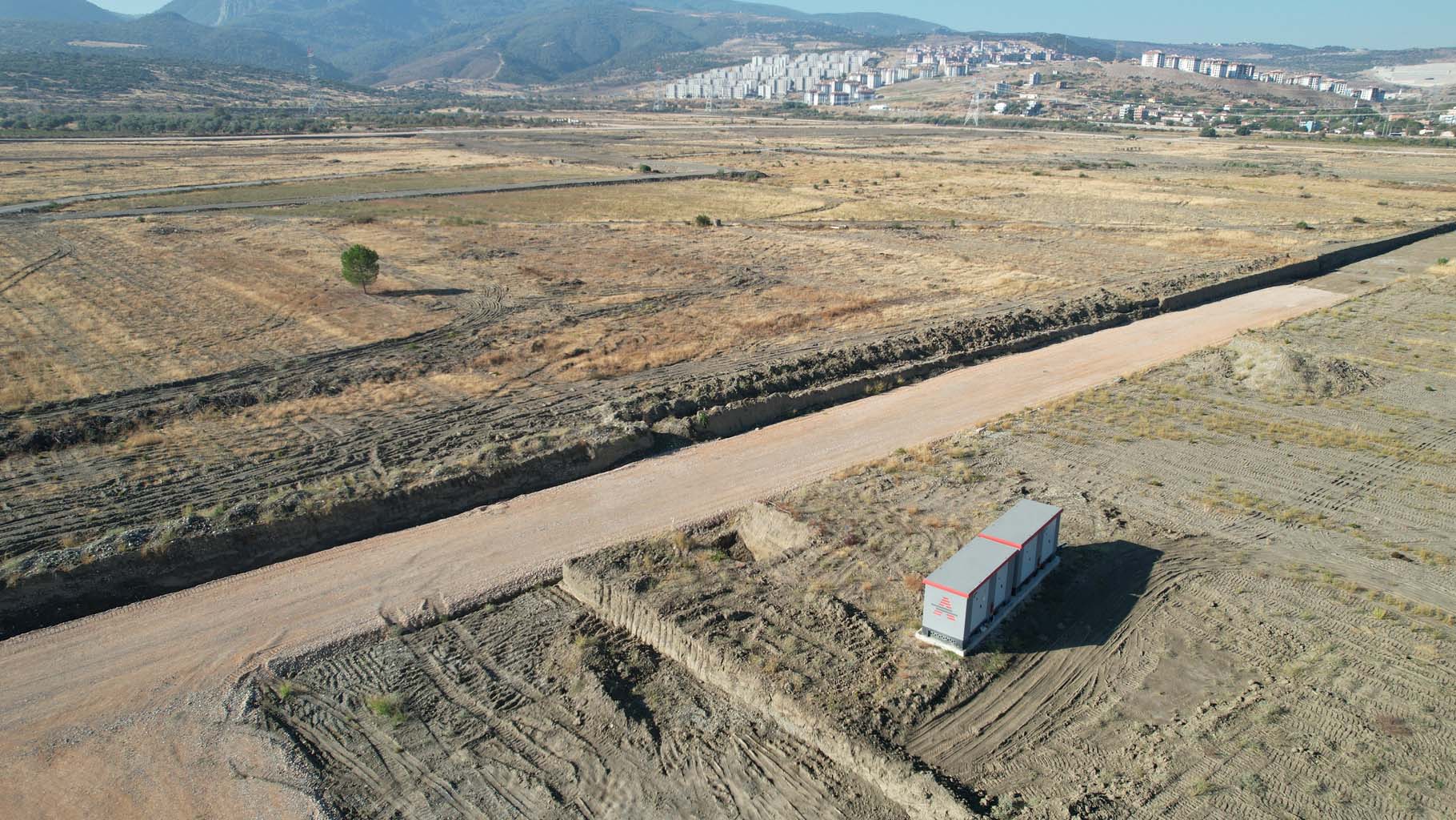 Milyar Dolarlık Yatırım Geliyordu, Çorak Araziden Başka Bir Şey Yok (4)
