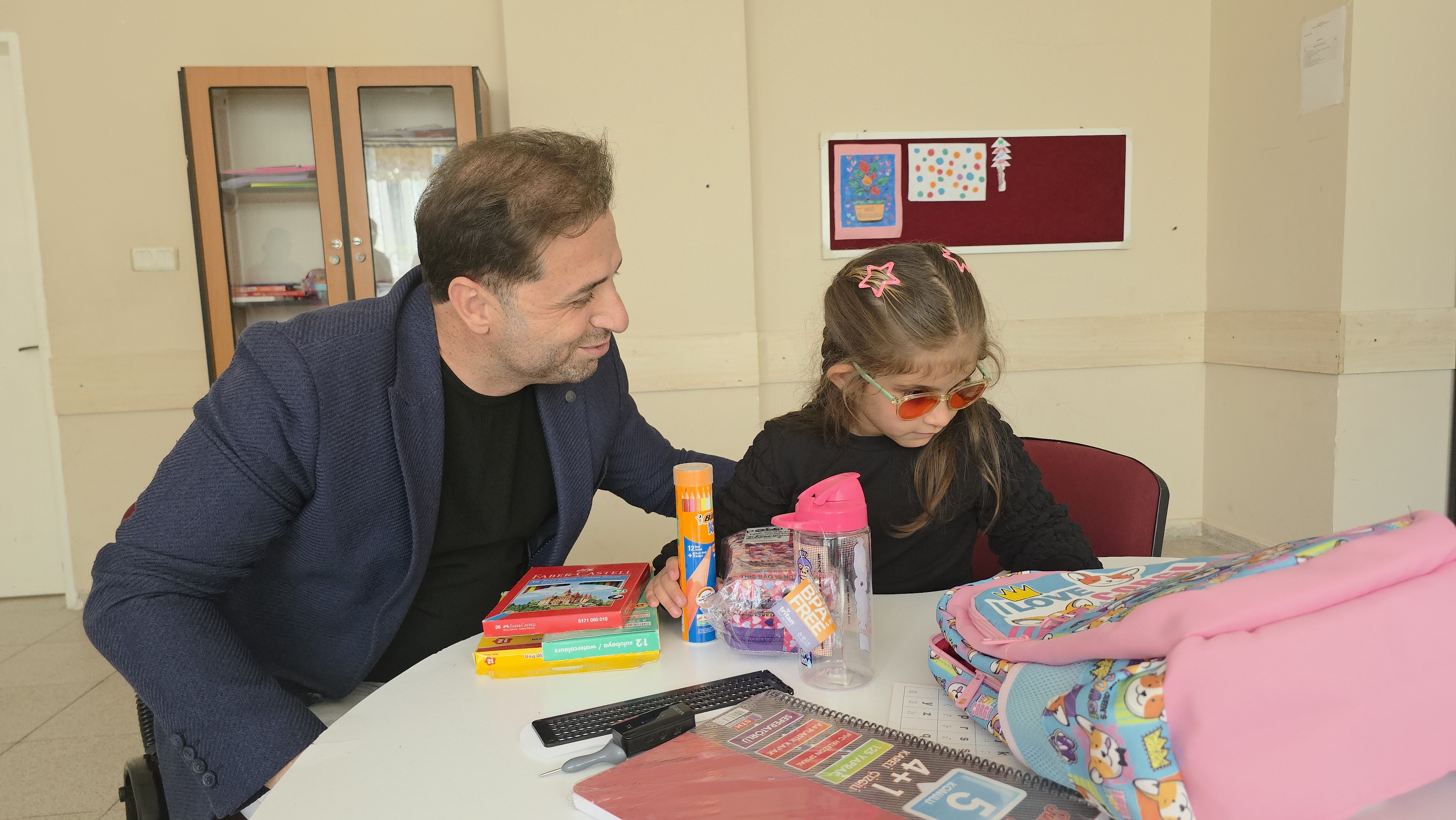 Minik Defne'nin Öğrenme Mücadelesi Ilham Oldu (4)