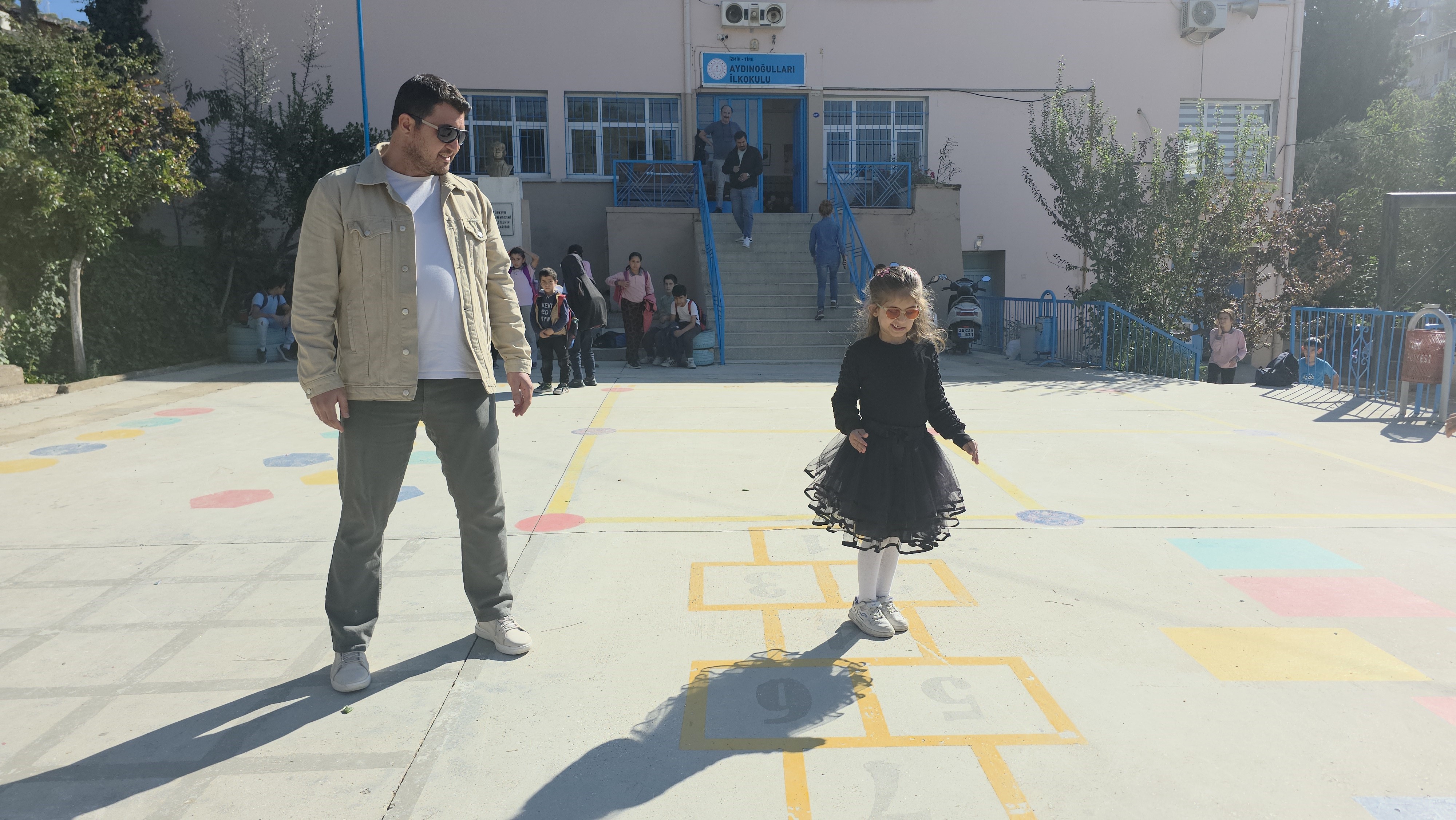 Minik Defne'nin Öğrenme Mücadelesi Ilham Oldu (5)