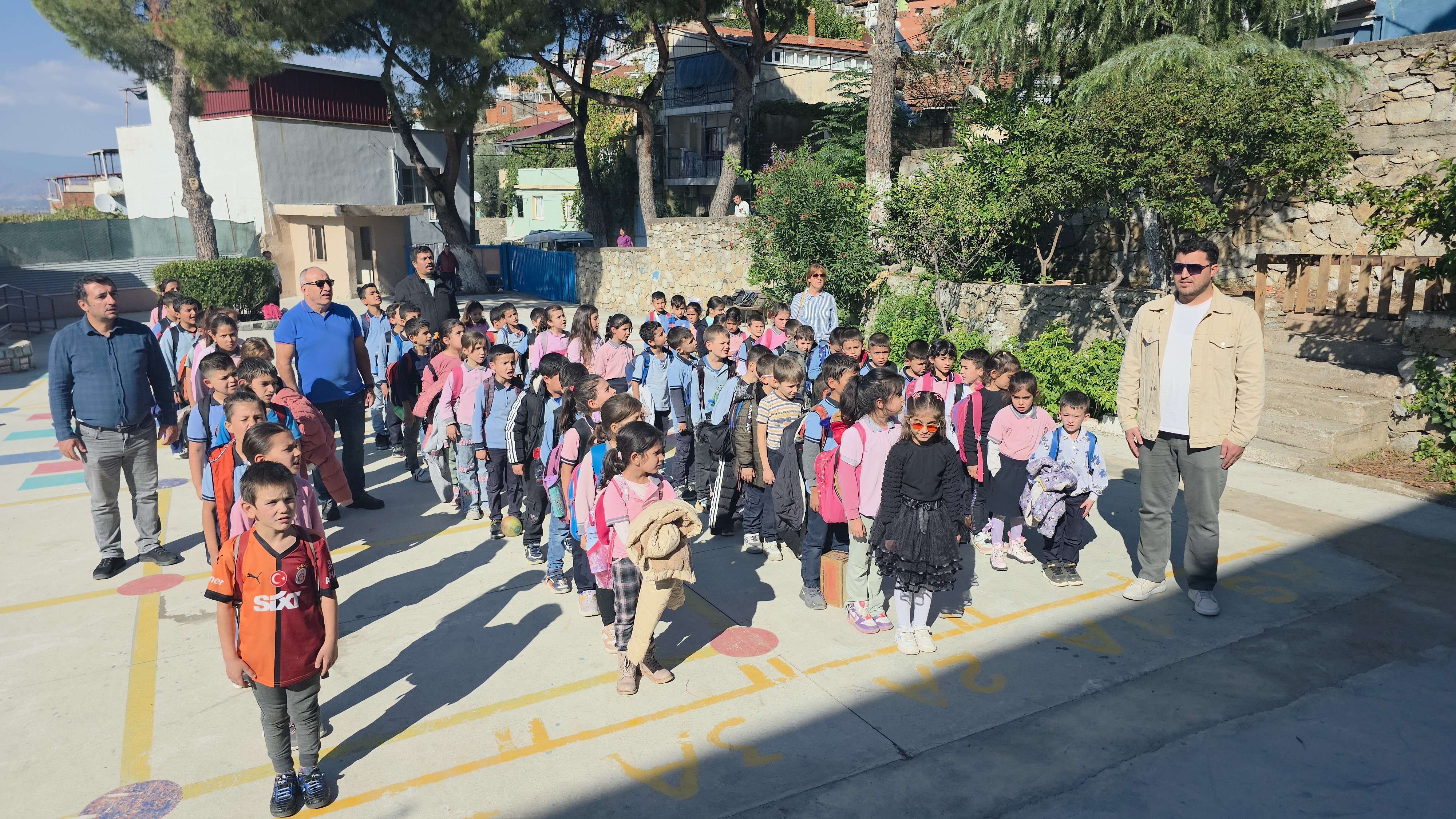 Minik Defne'nin Öğrenme Mücadelesi Ilham Oldu (7)