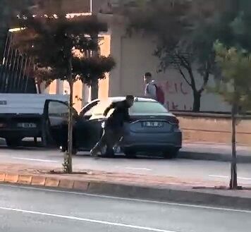 Okul Müdürü 3 Çocuğunun Gözünün Önünde Vuruldu (5)