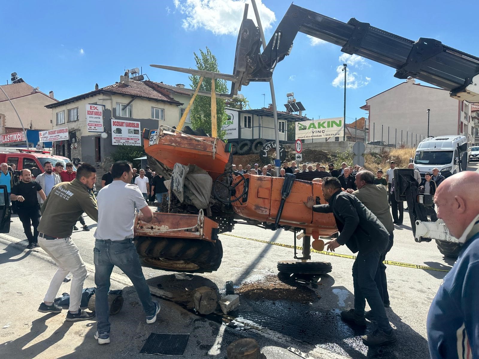 Ortalık Savaş Alanına Döndü.. Çok Sayıda Ekip Bölgede (5)