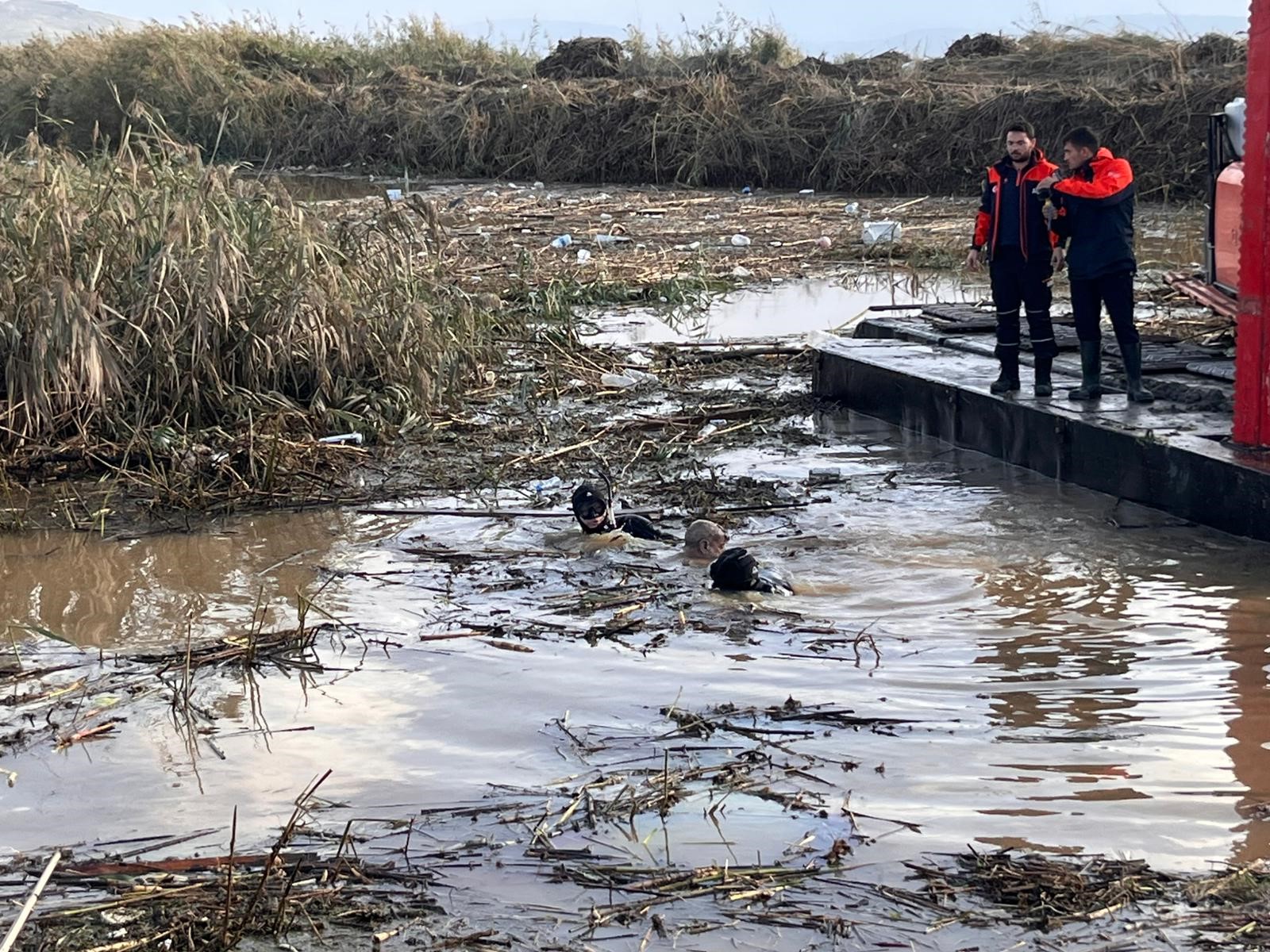 Selde Kaybolan Vatandaşın Cenazesine Ulaşıldı (8)