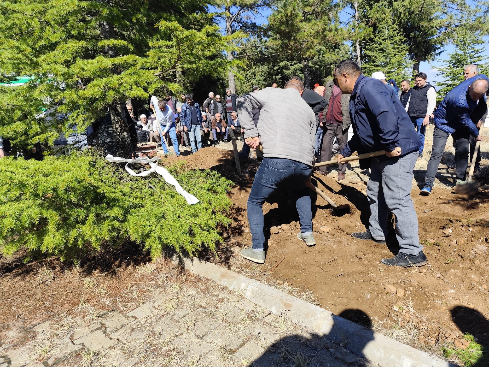 Sobadan Zehirlenen Anne Ve Kızı Son Yolculuklarına Uğurlandı