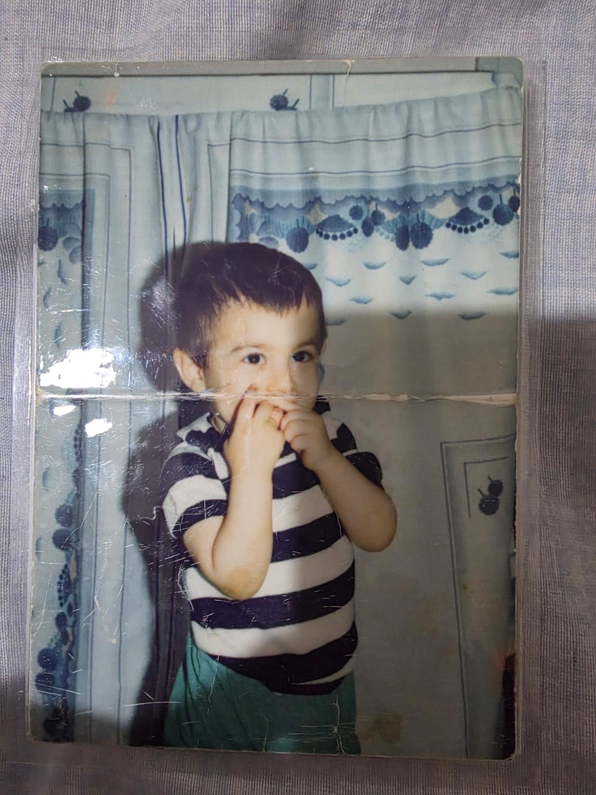 Yetiştirme Yurdunda Büyüdü, Şimdi Yardıma Muhtaç Çocuklara Yardım Ediyor (3)