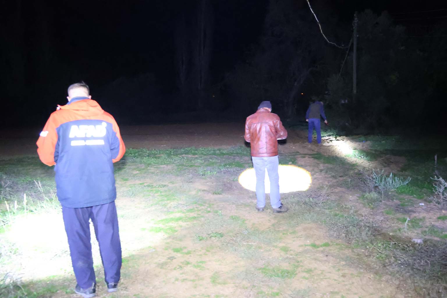 84 Yaşındaki Adam Ekipleri Harekete Geçirdi (4)