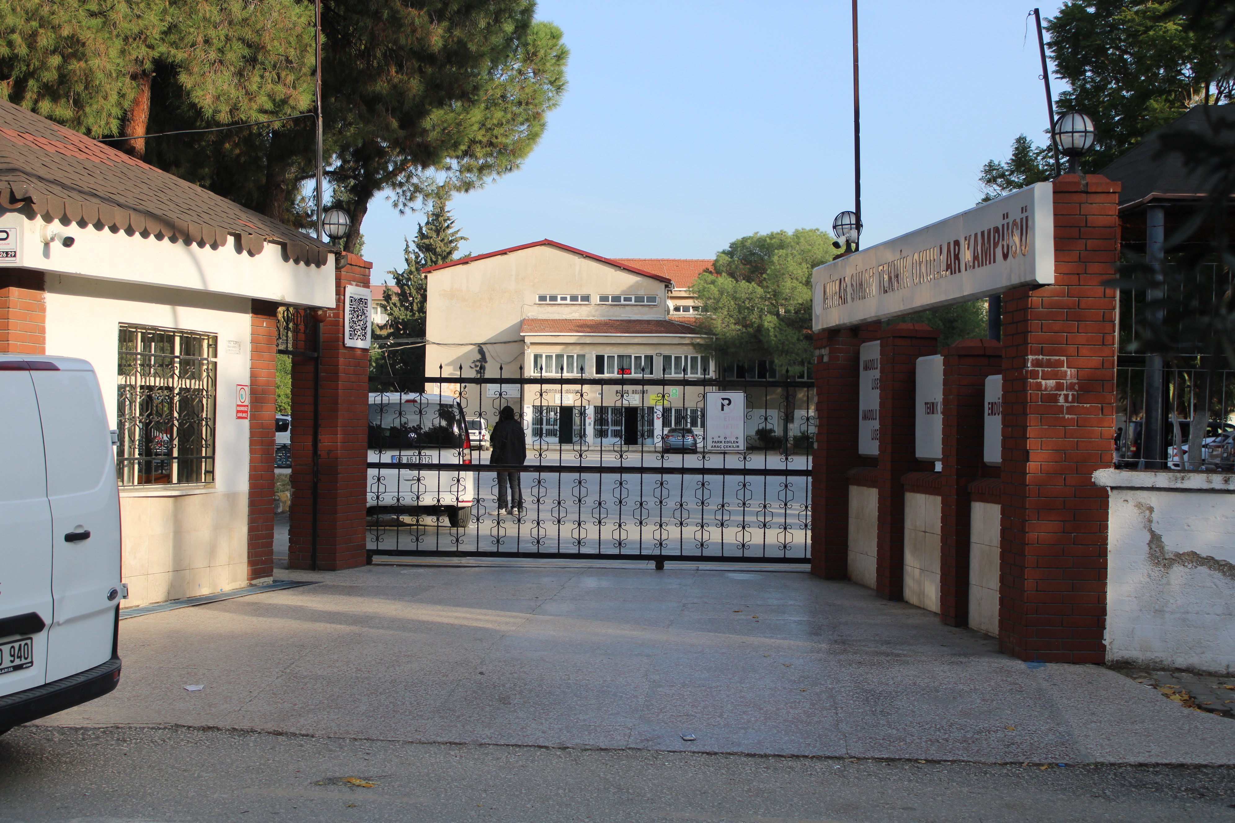 Aydın’da Okul Önünde Kan Aktı (3)