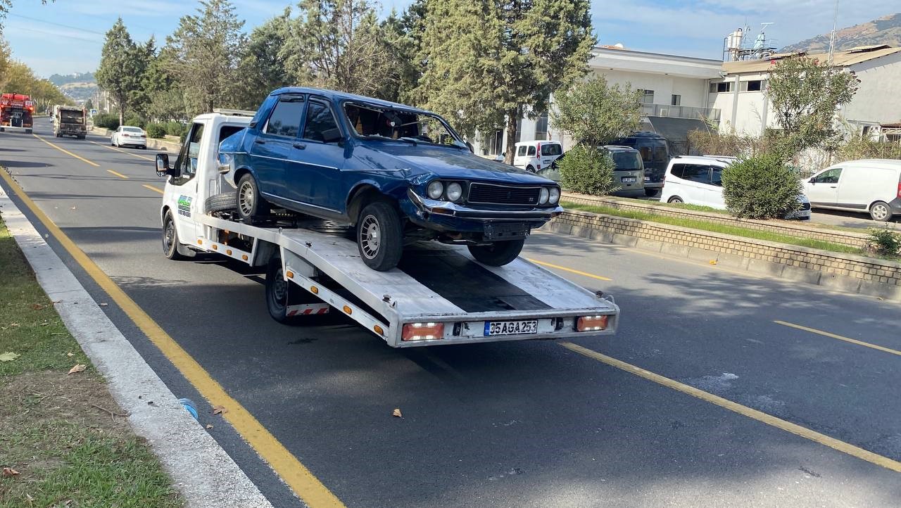 Aydın’da Otomobil Takla Attı (7)-1