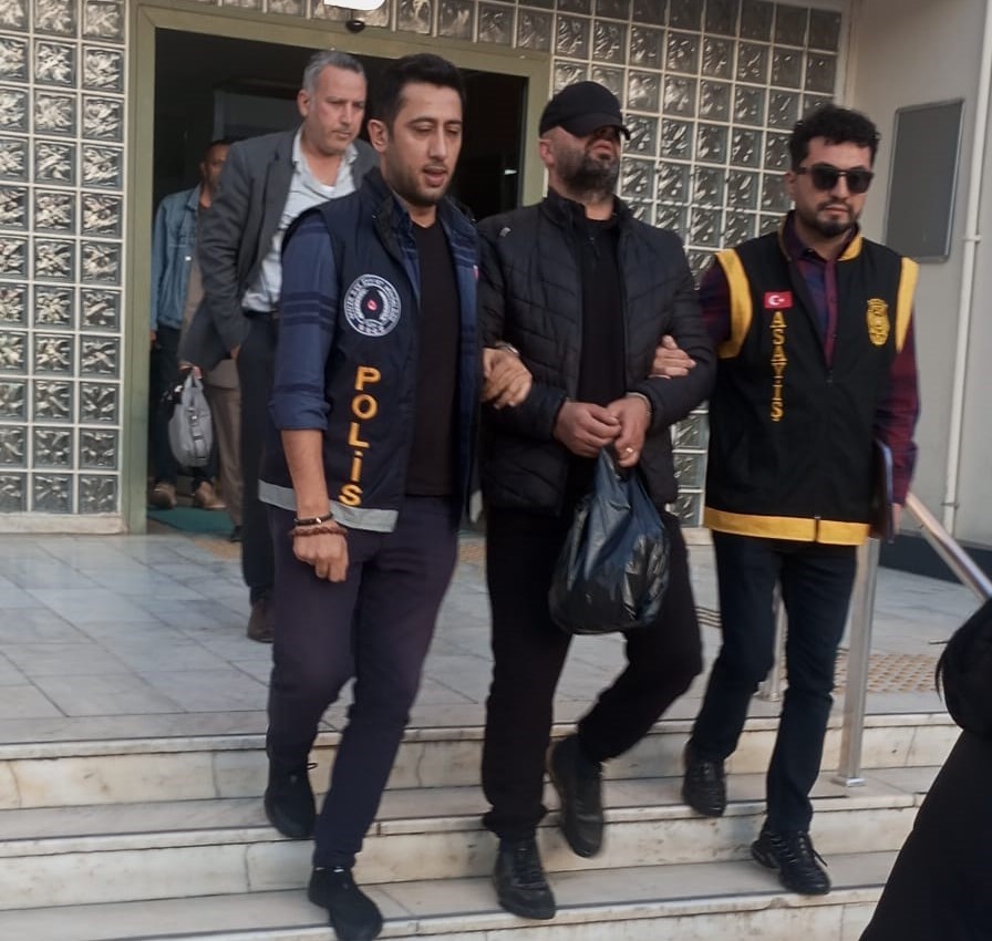 Aydın’da Salı Pazarında Yakalandı (2)