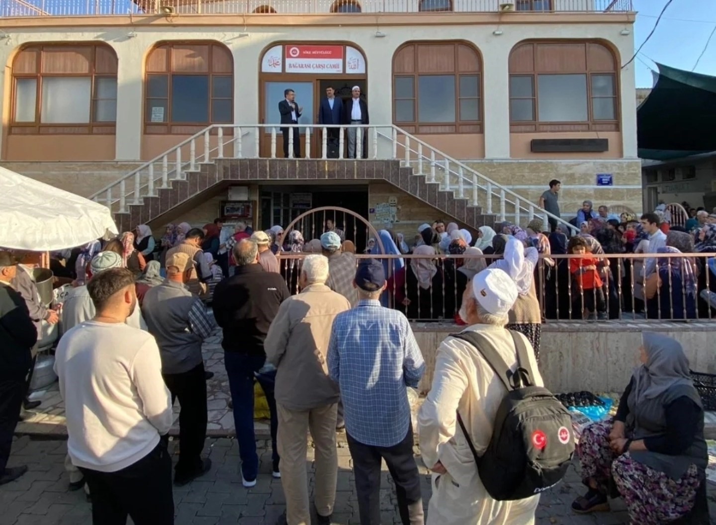 Aydın’da Umre Yolcuları Dualarla Uğurlandı (4)