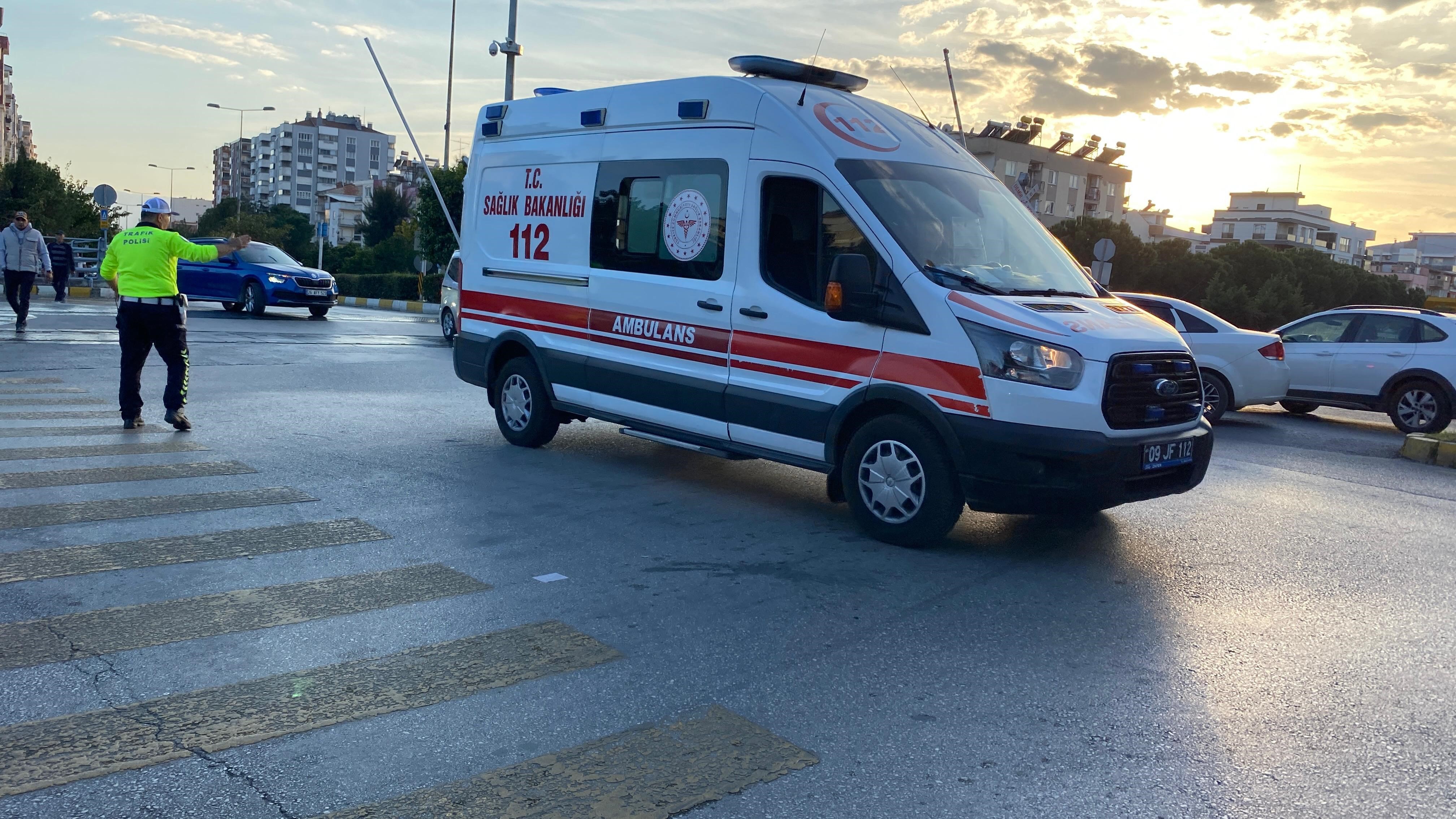 Aydın’da Yolcu Kapısı Açıldı, Motosiklet Sürücüsü Yaralandı (5)