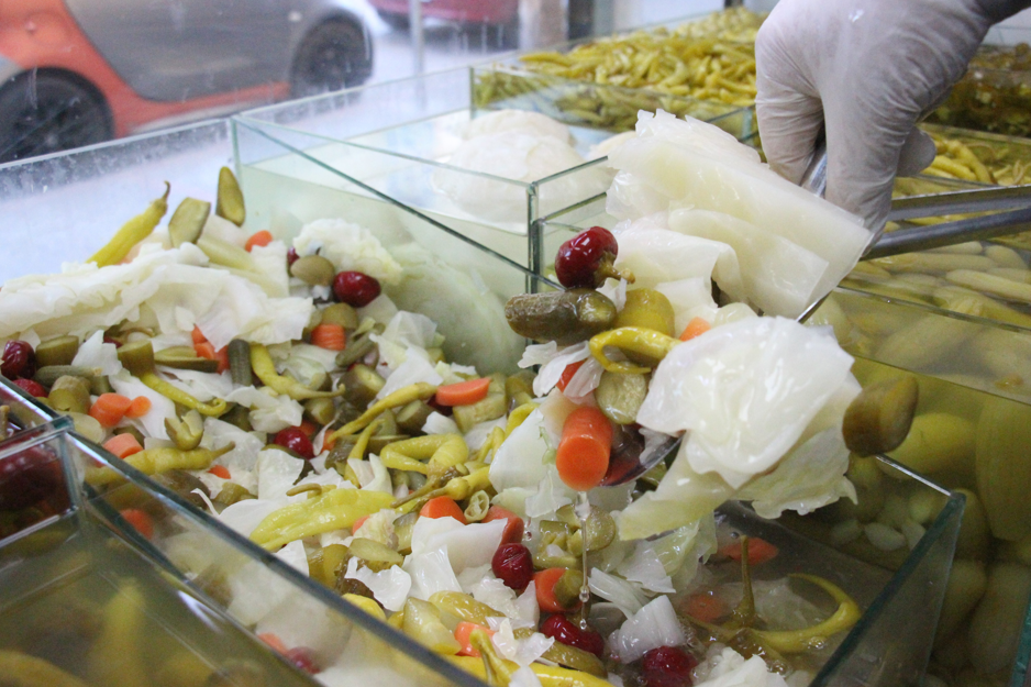 Aydınlı Turşucu Grip Olan Müşterilerinin Masraflarını Karşılayacağını Söyledi (4)