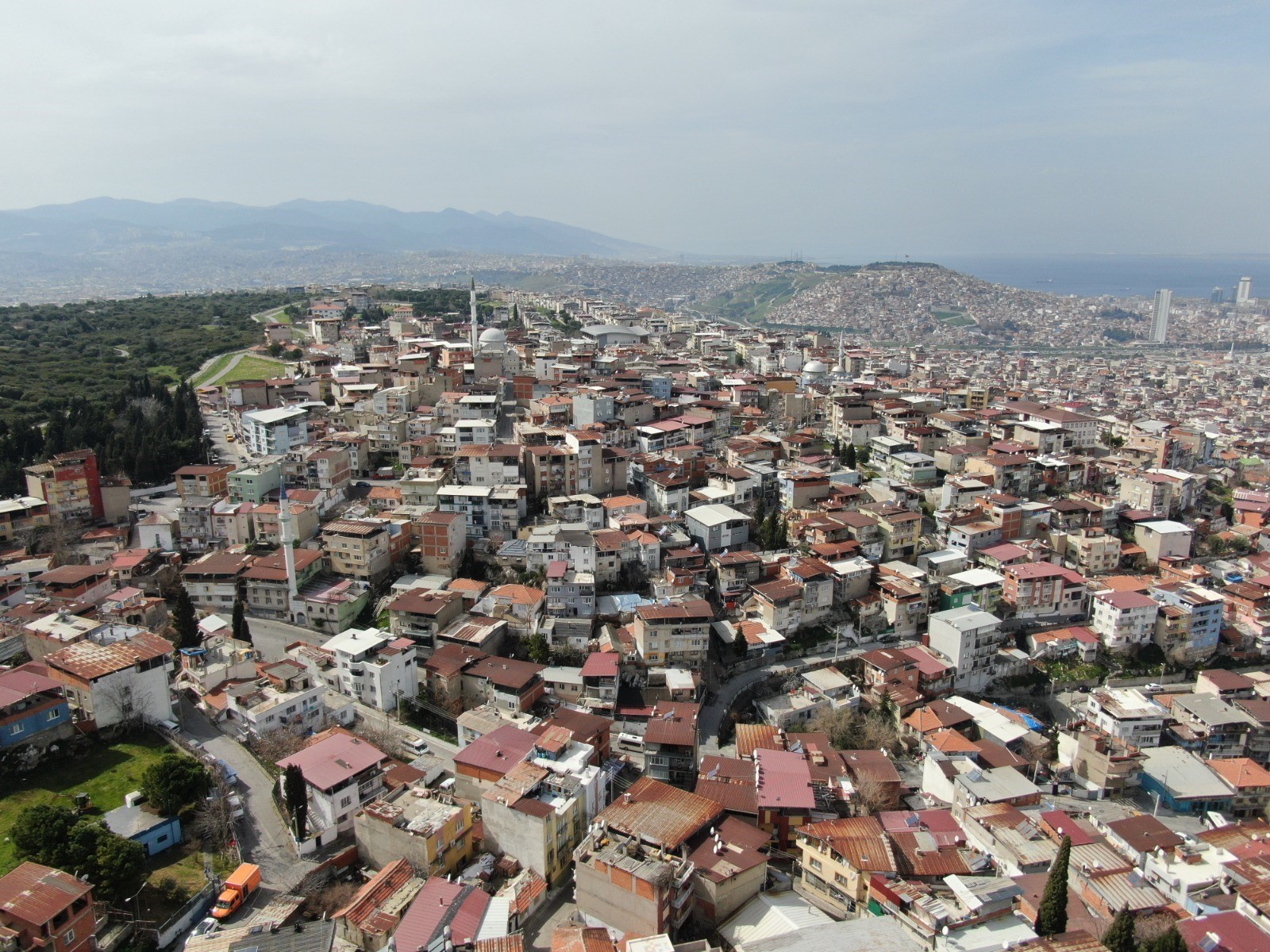 Bir Mahalle Diken Üstünde, Evleri Başına Yıkılacak (3)
