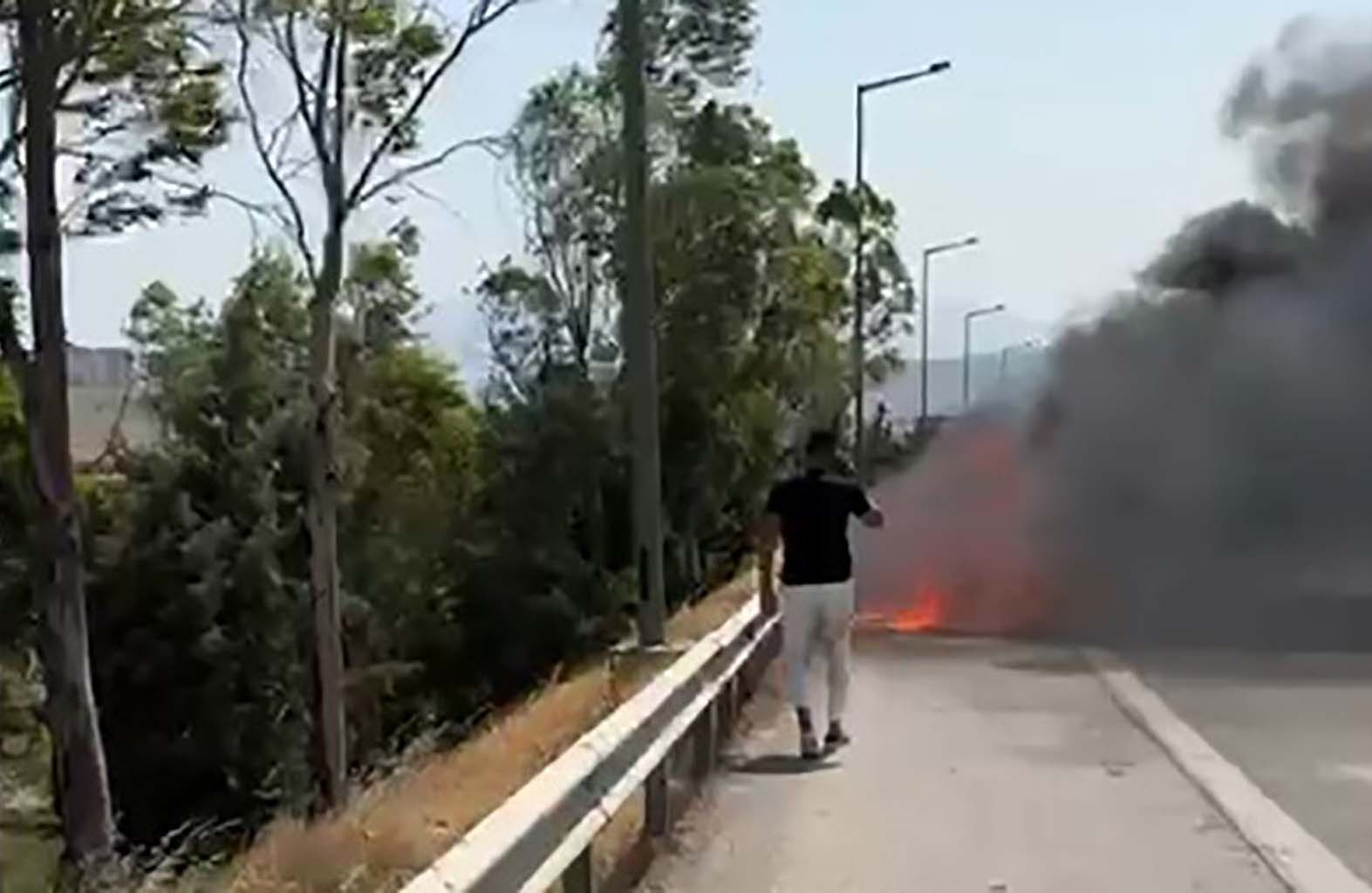 Elektrikli Otomobil Kabusu.. 18 Milyonluk Porsche Alev Aldı, Hem Araba Hem De Içindeki Paralar Küle Döndü (3)-1