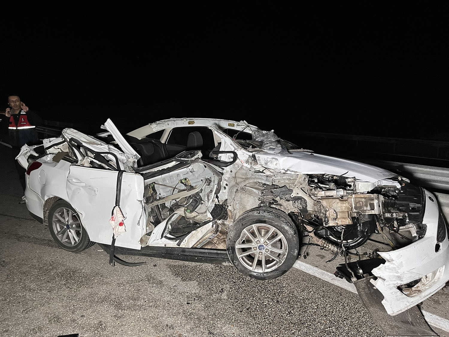 Korkunç Kazada 1 Ölü, 2 Yaralı (8)