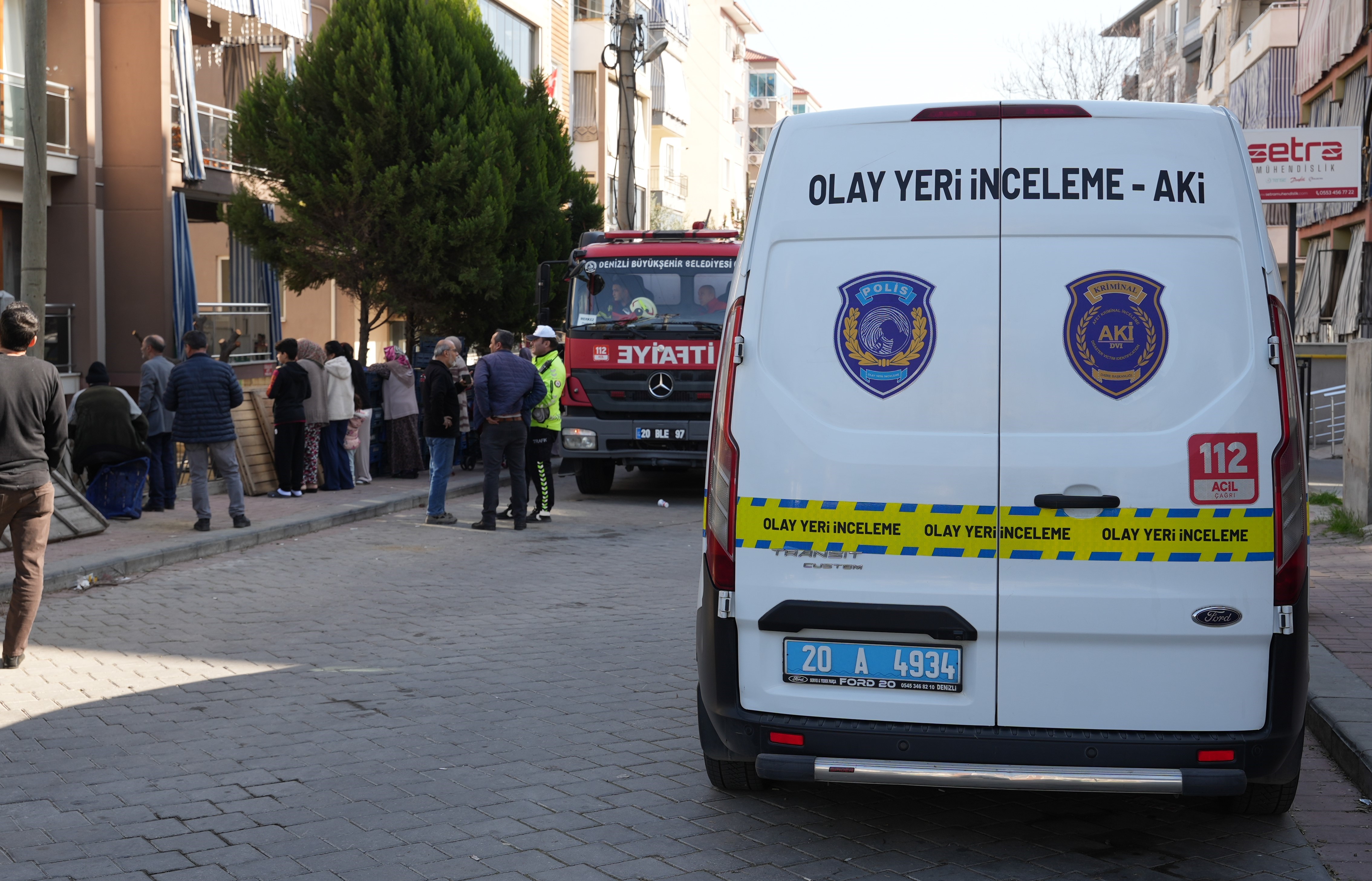 Mahalleli Sokağa Döküldü (5)-1