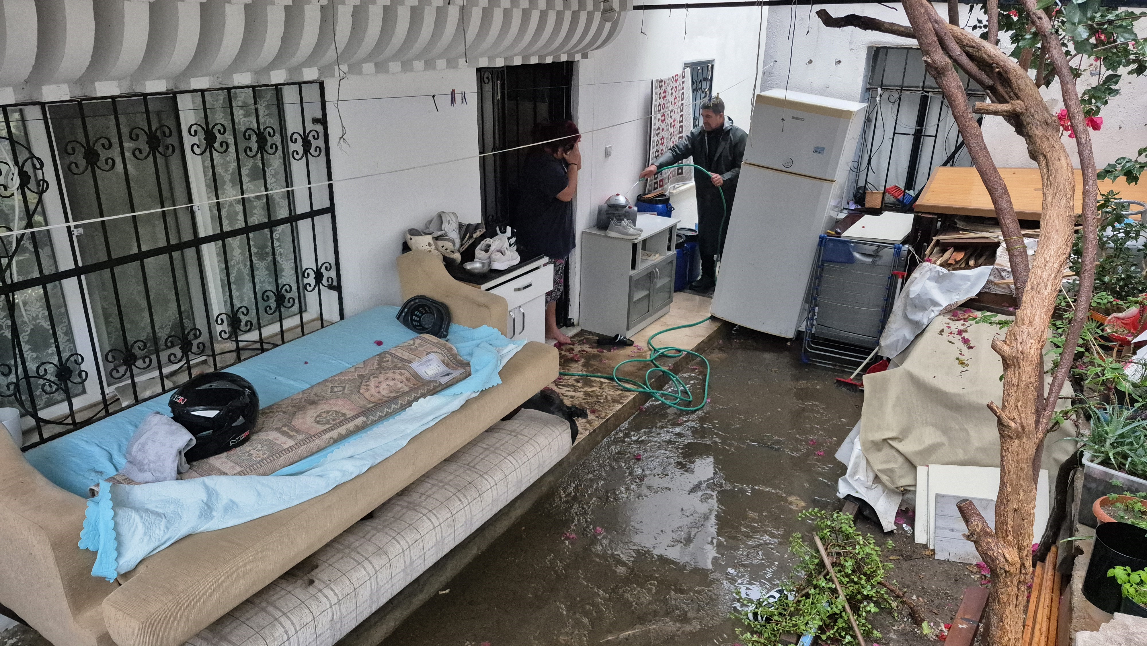 Sağanak Yağış Fena Vurdu (3)