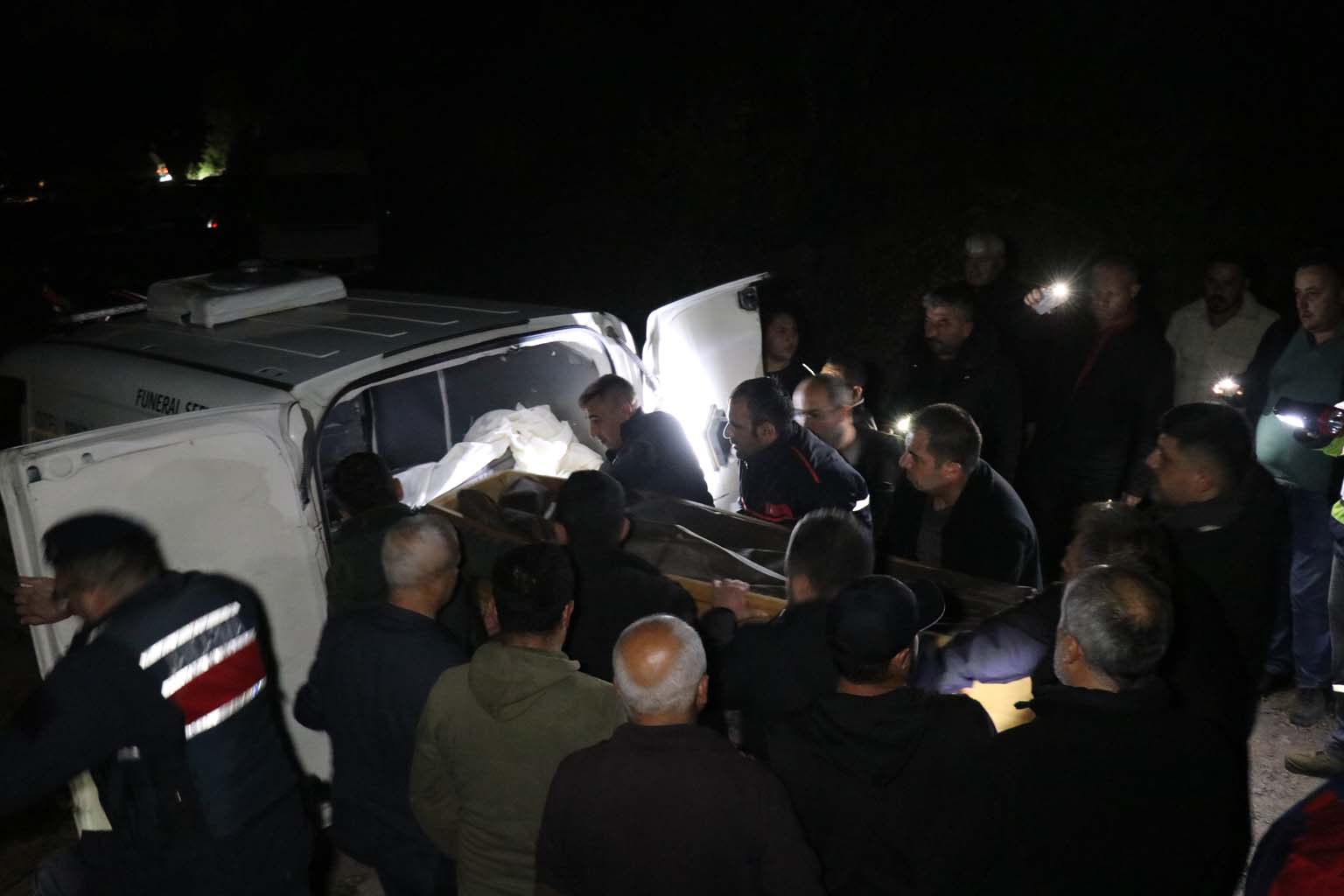 Traktör Kazasında Karı Koca Hayatını Kaybetti (10)