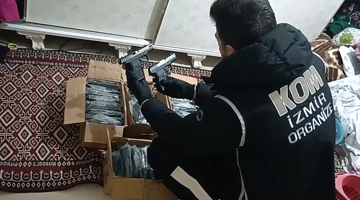 2 Kişi Evde Suçüstü Yakalandı (3)