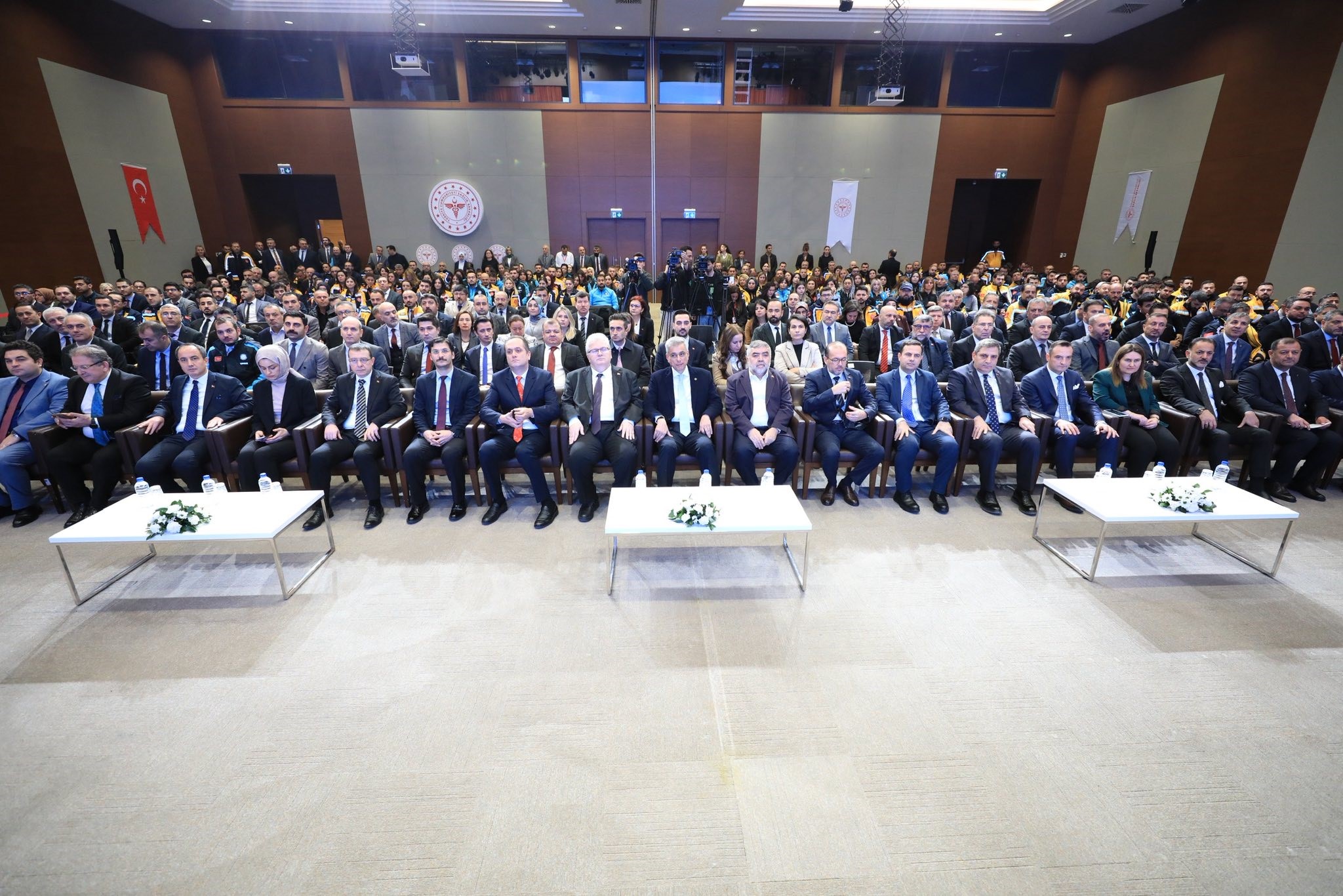 Aydın’a Hayırlı Olsun, Yeni Ambulanslar Yolda (3)