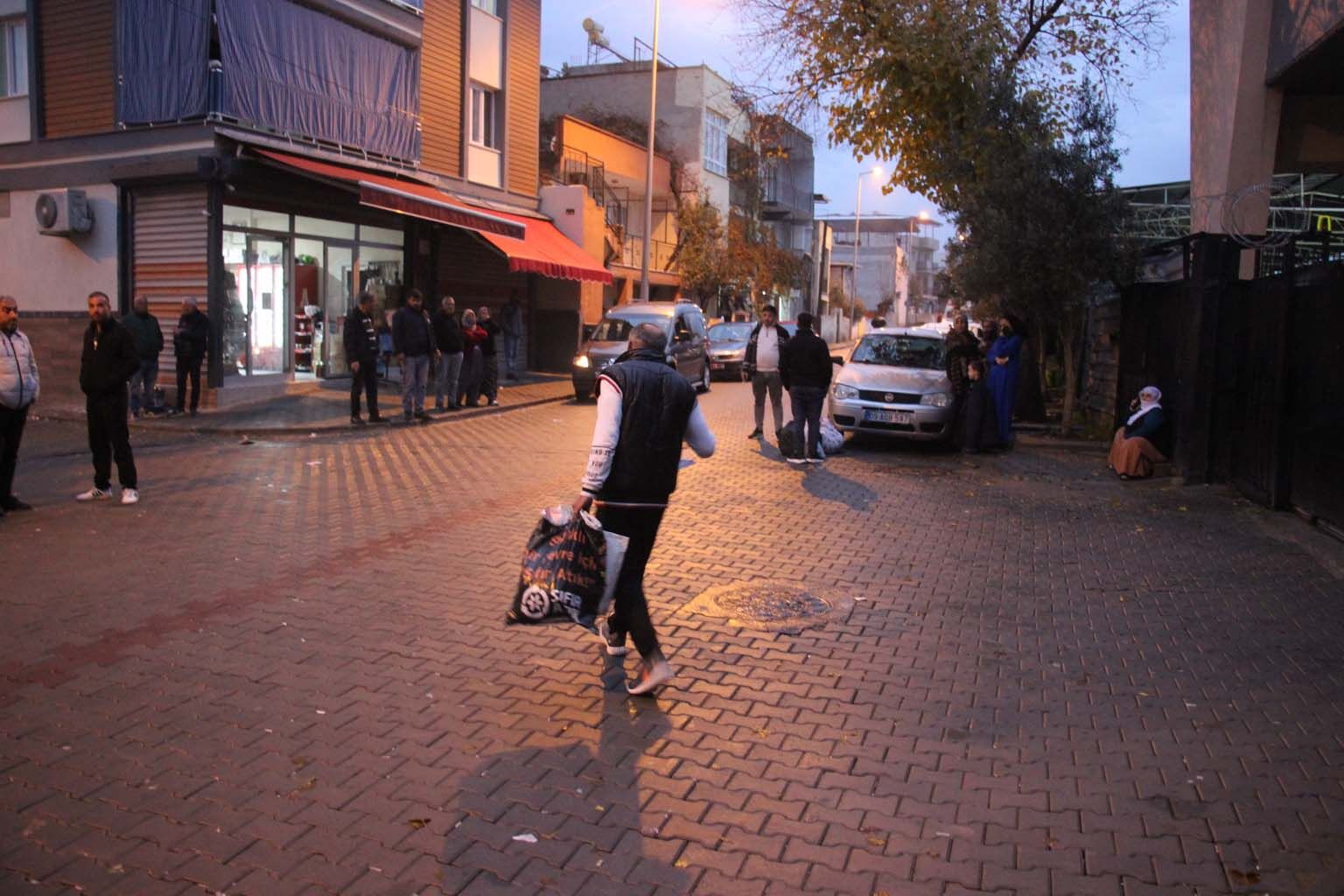 Aydın’da 300 Tutuklu Serbest Bırakılıyor (4)