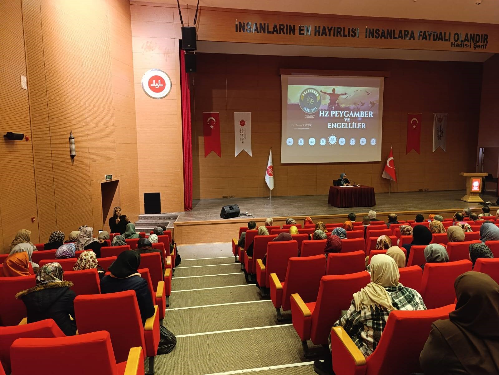 Aydın'da 'Peygamberimiz Ve Engelliler' Konferansı Düzenlendi (3)