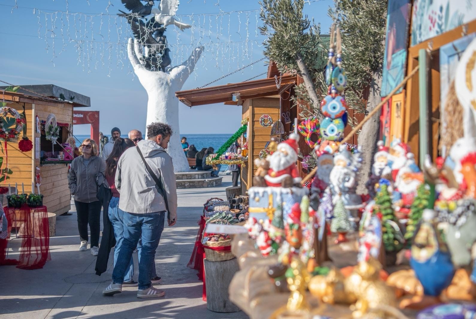 Aydın’da Yılbaşı Pazarı Kuruldu (4)