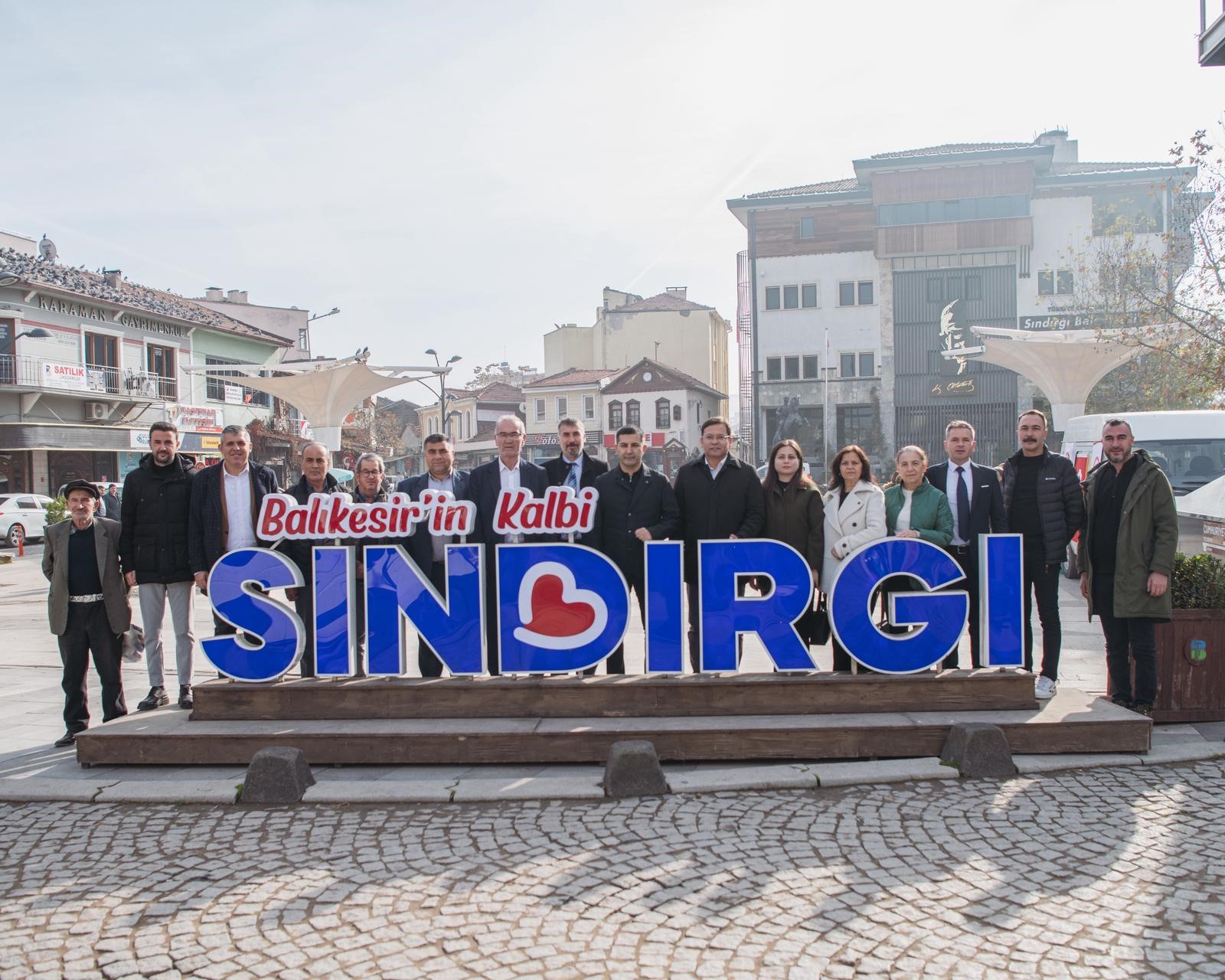 Başkan Günel’den Sındırgı’ya Dayanışma Ziyareti (5)