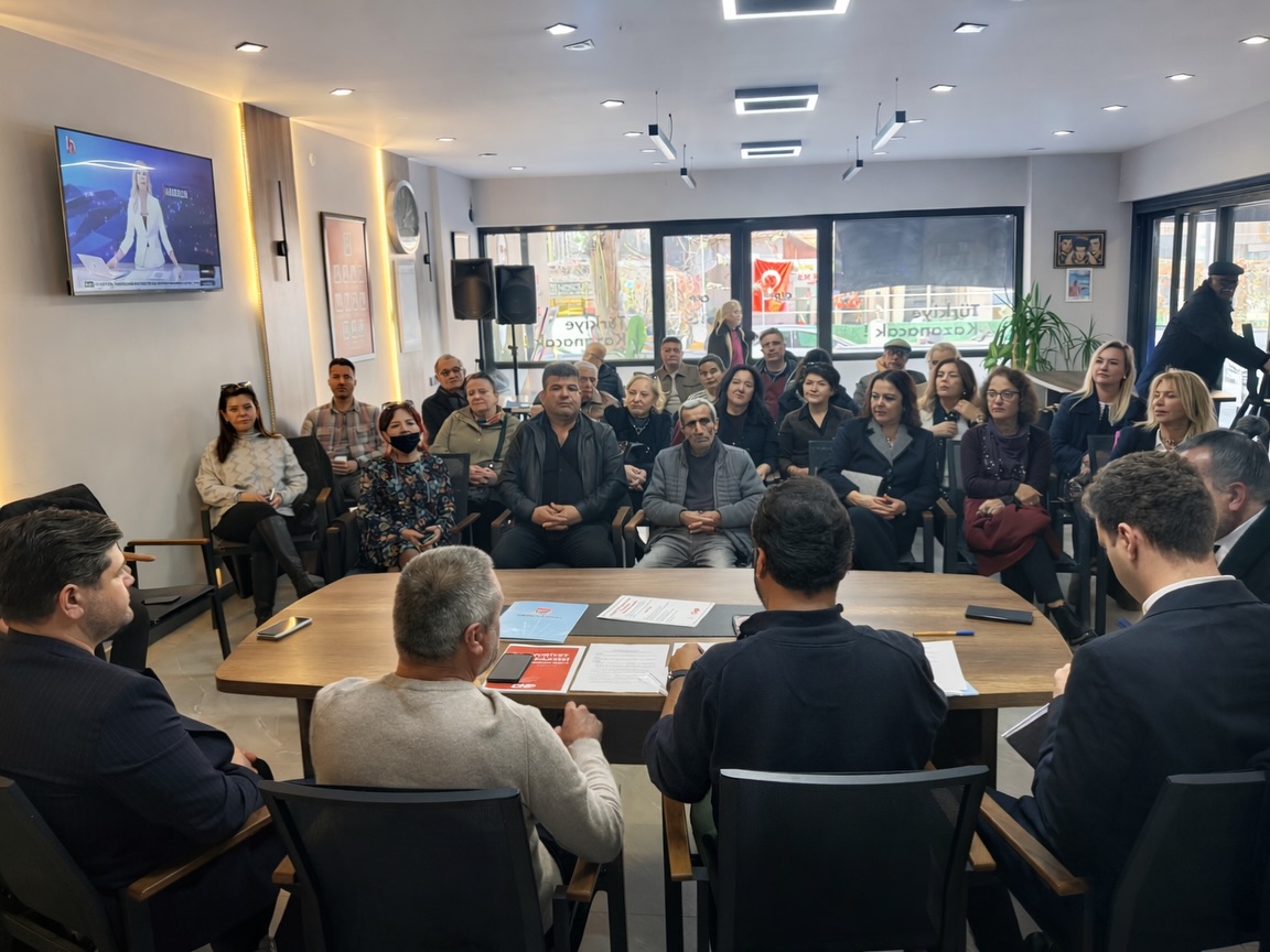 Chp’li Berberoğlu Adayımızı Yanımızda, Sandığı Önümüzde Istiyoruz (8)