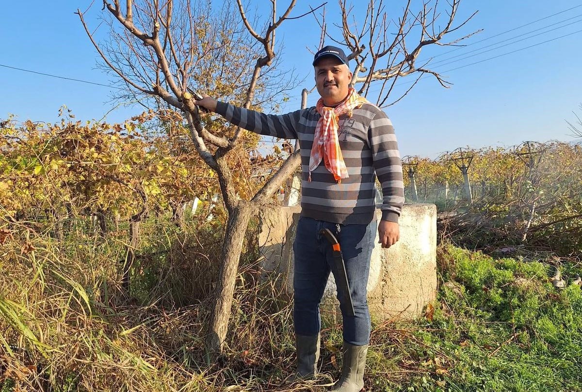 Çiftçinin Mesaisi Kışın Da Sürüyor (2)