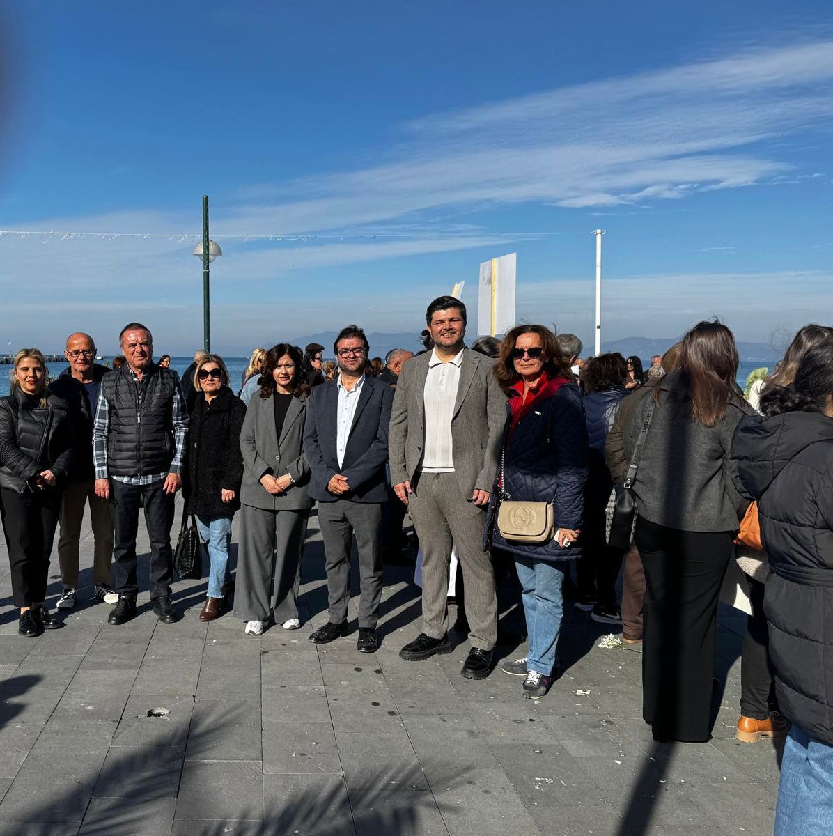 Efe Berberoğlu’ndan 3 Aralık Mesajı Sevgi Varsa Engel Yok! (3)