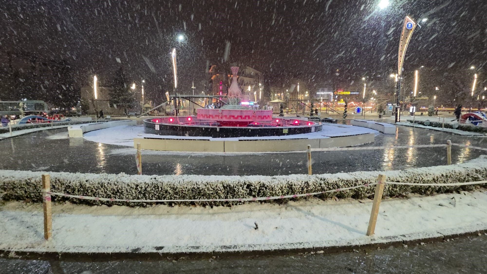 Ege’ye Lapa Lapa Kar Yağıyor (14)