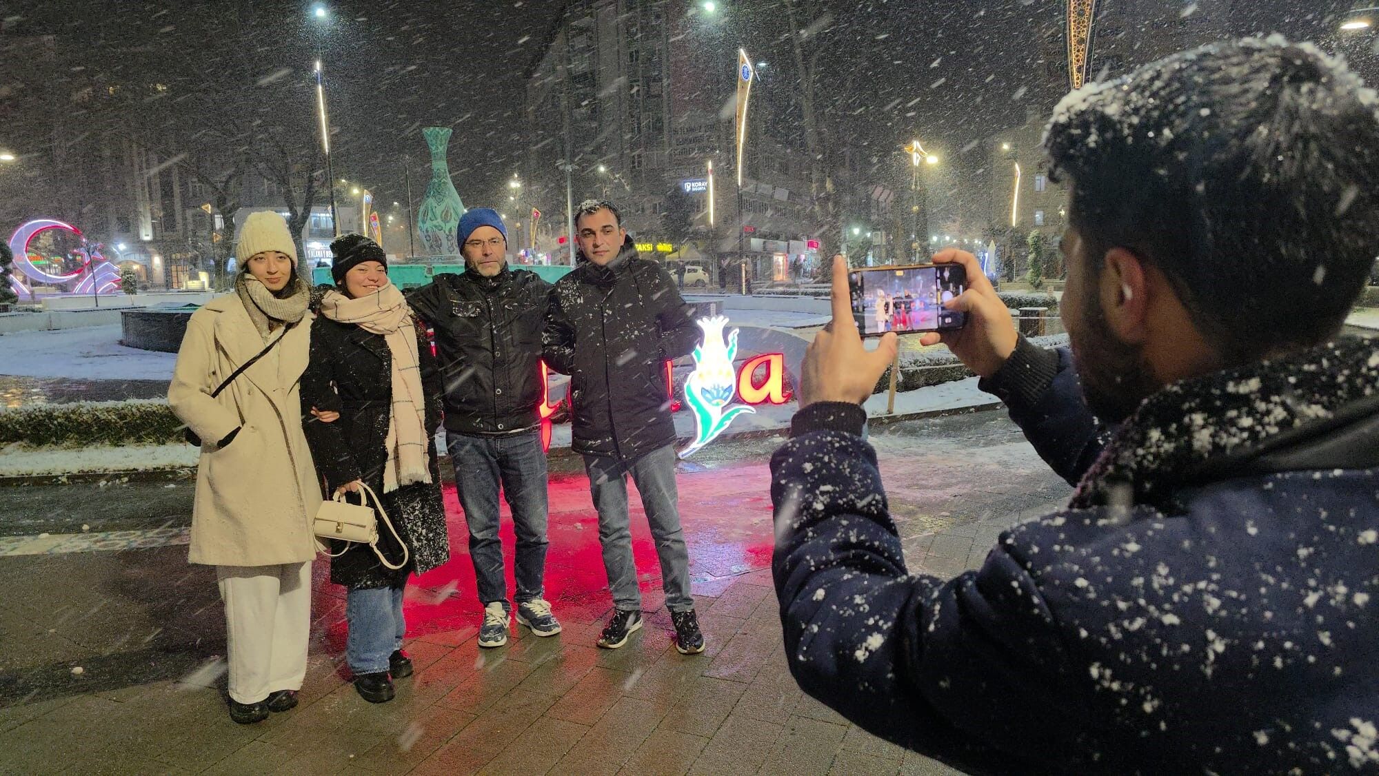 Ege’ye Lapa Lapa Kar Yağıyor (4)