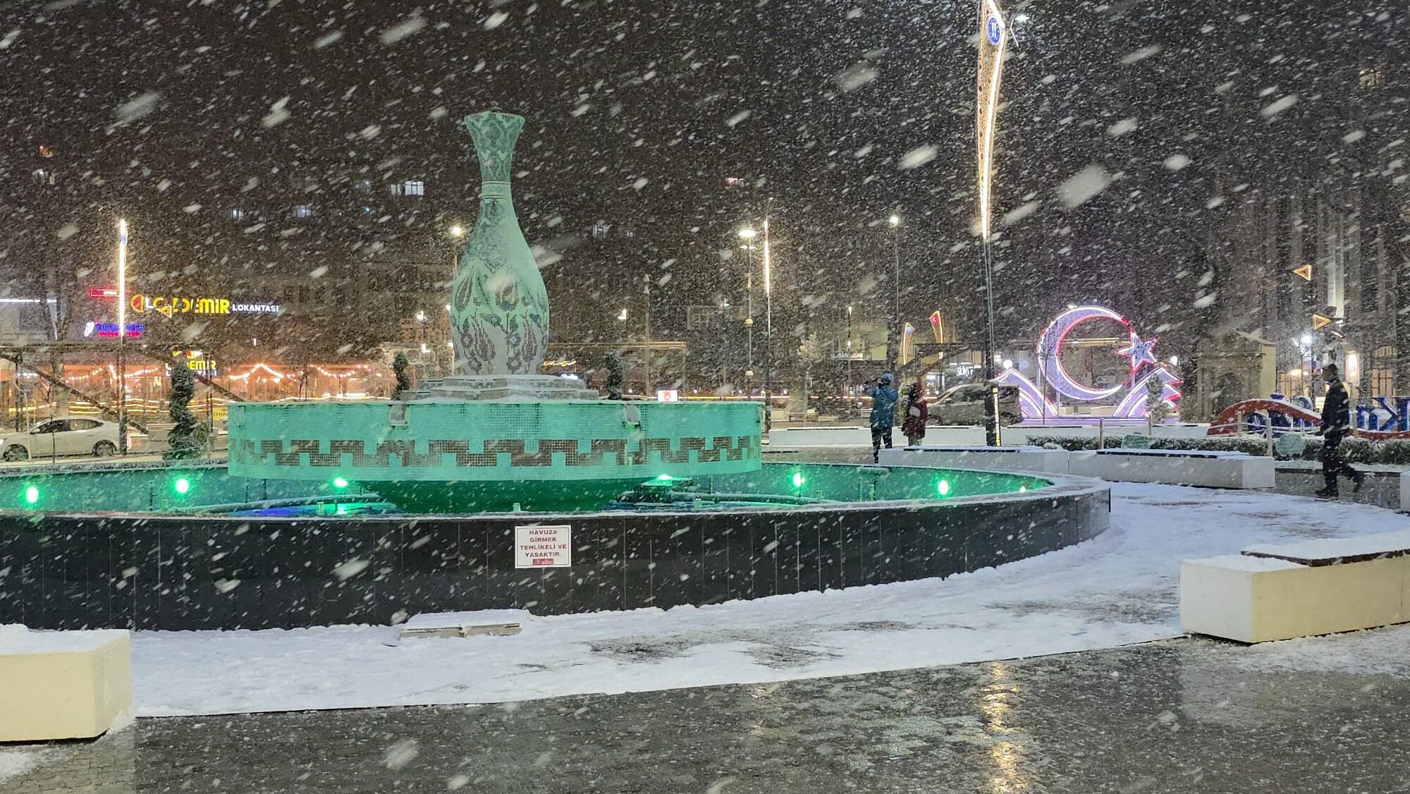 Ege’ye Lapa Lapa Kar Yağıyor (9)
