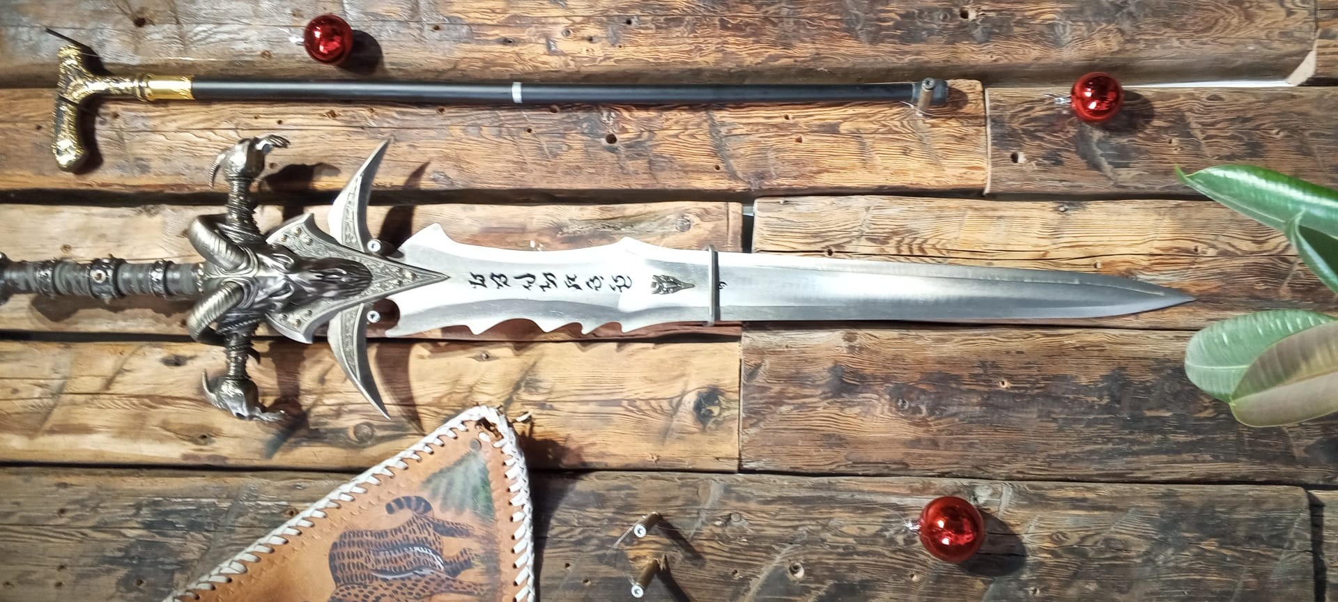 Fabrikalara Çekiç Ve Örs Ile Direniyorlar (5)