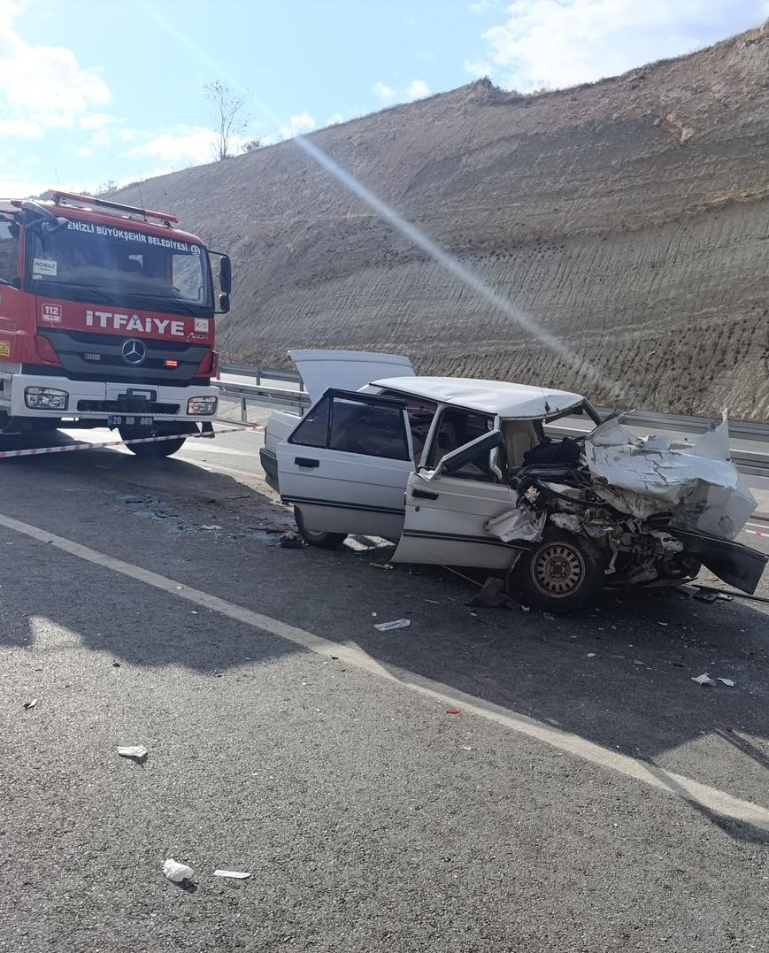 Hurdaya Dönen Otomobilde Can Verdi, Kocası Ağır Yaralı (5)