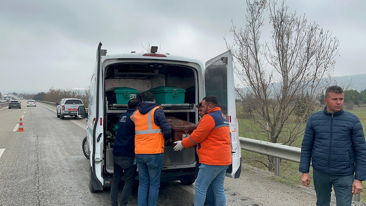 Kontrolden Çıkan Otomobilde Hayatını Kaybetti (7)