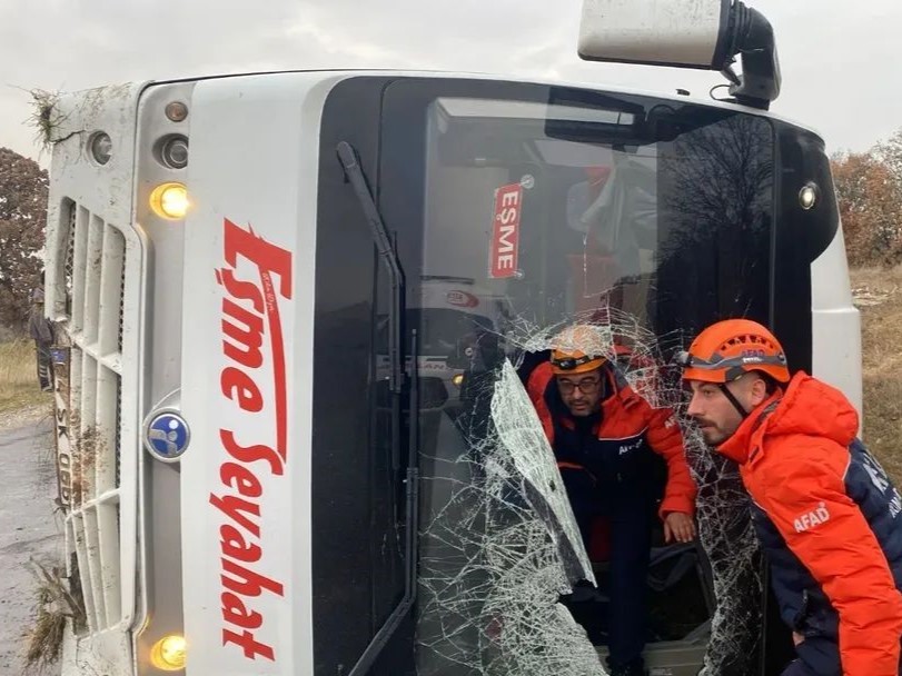 Midibüs Devrildi (2)