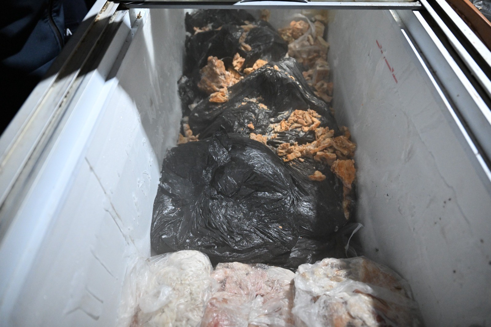 Millete Bunları Satıyorlardı! Mide Bulandıran Görüntüler (2)