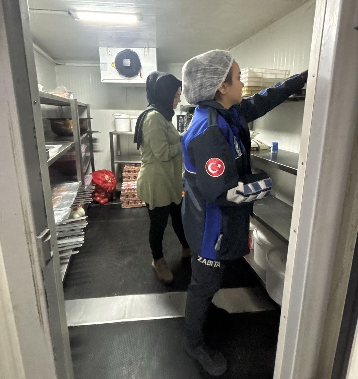 Millete Bunları Satıyorlardı! Mide Bulandıran Görüntüler (4)