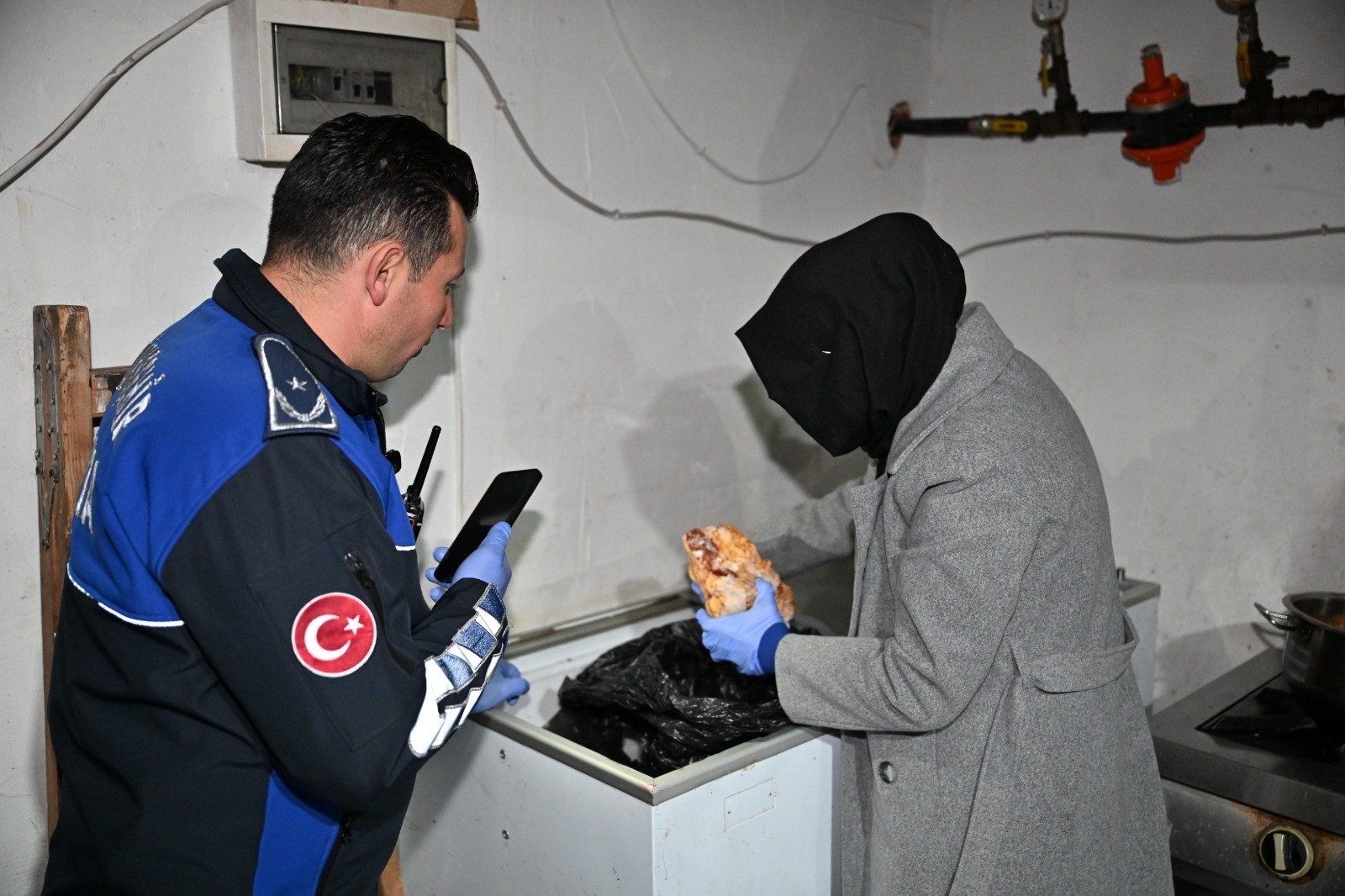 Millete Bunları Satıyorlardı! Mide Bulandıran Görüntüler (7)